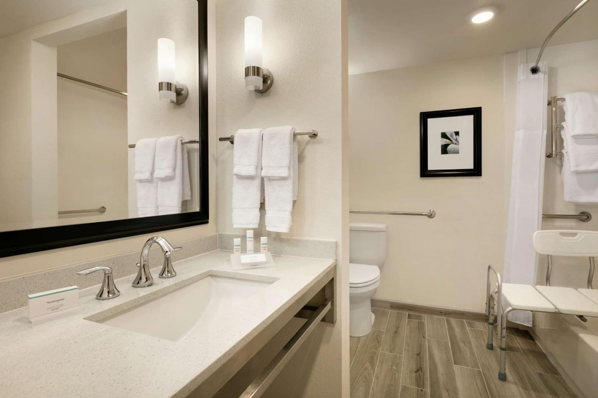 Hilton Garden Inn Statesville gallery photo in Statesville, NC — image 6