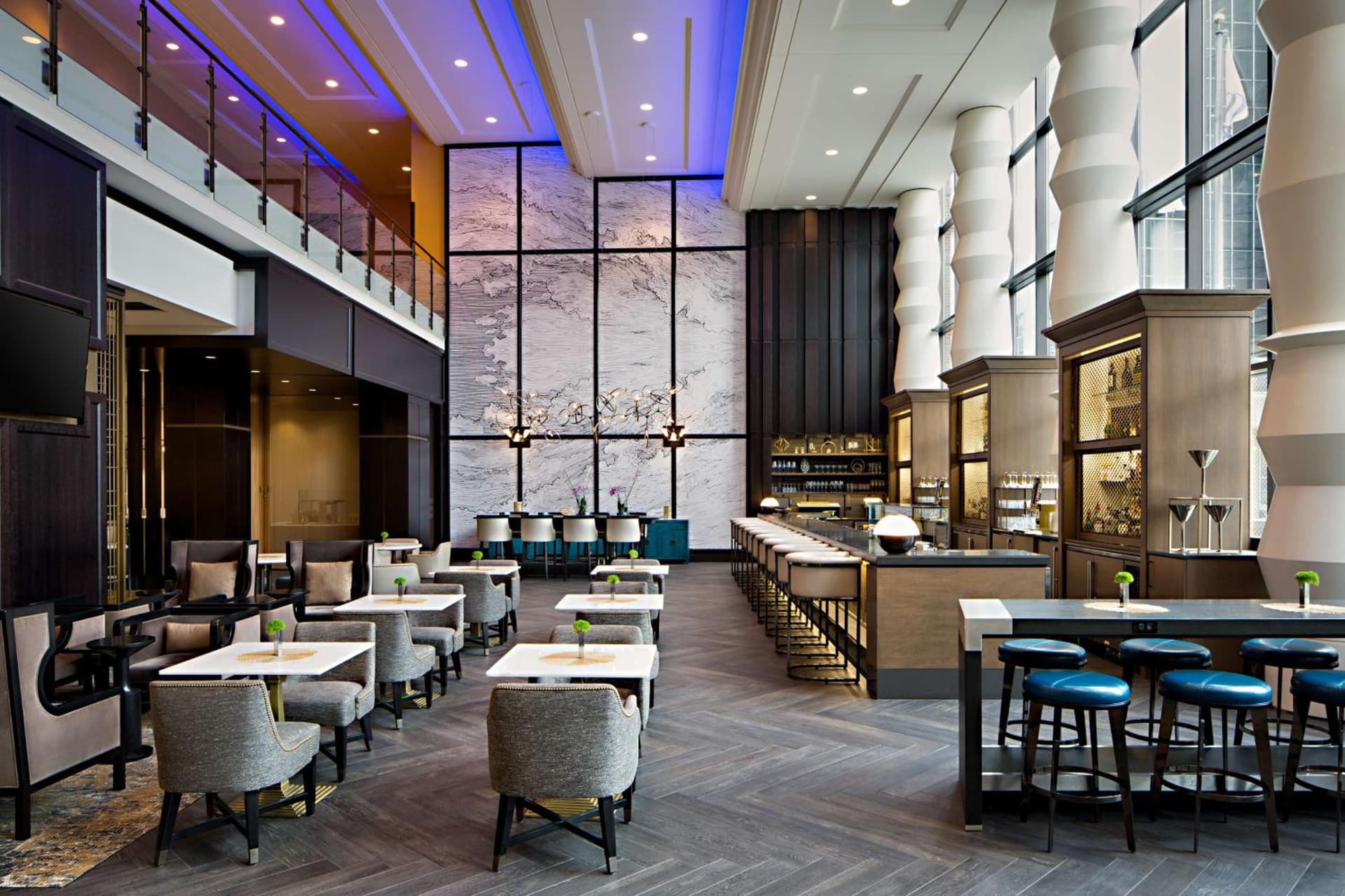 Amway Grand Plaza Hotel, Curio Collection by Hilton gallery photo in Grand Rapids, MI — image 12
