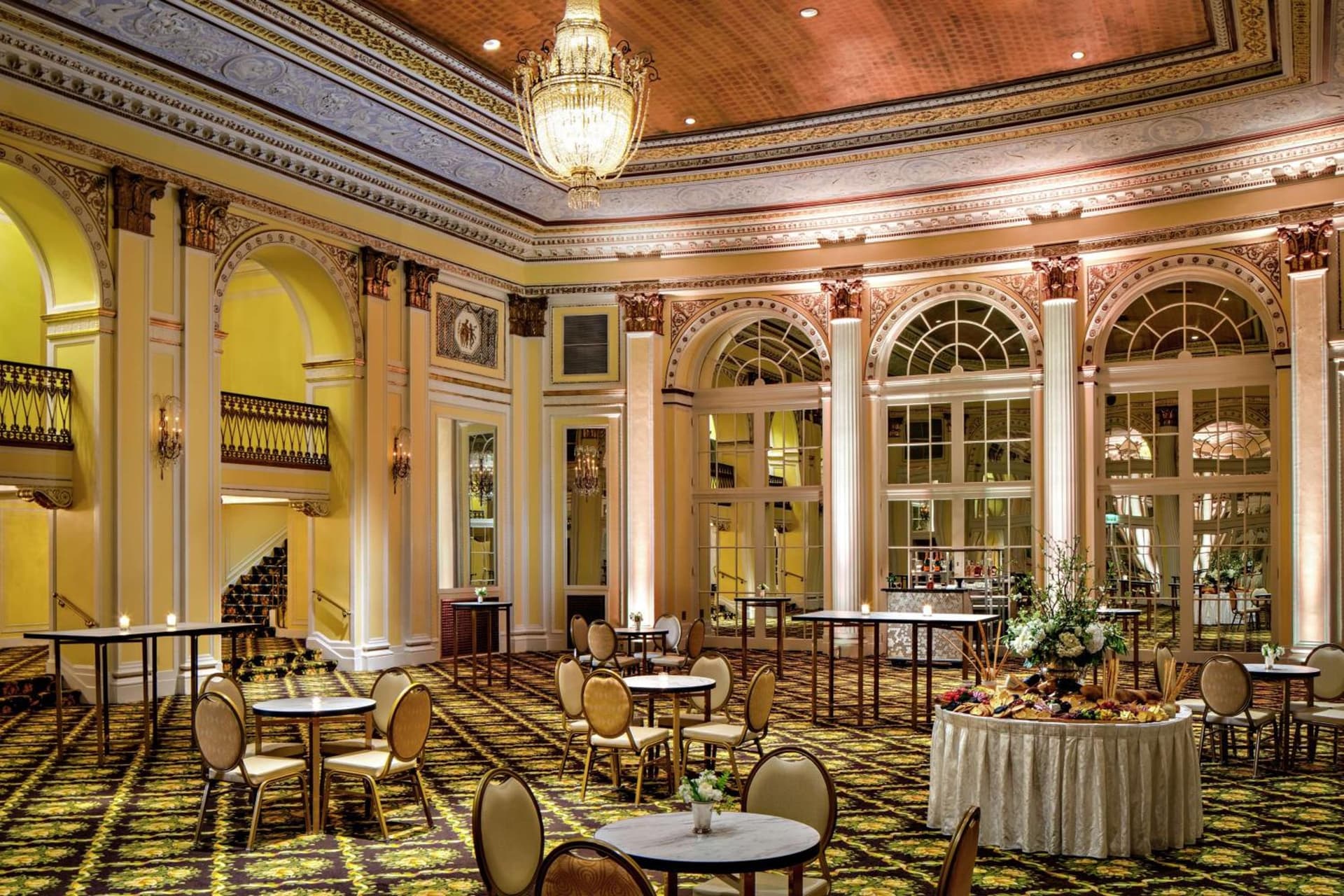 Amway Grand Plaza Hotel, Curio Collection by Hilton gallery photo in Grand Rapids, MI — image 131