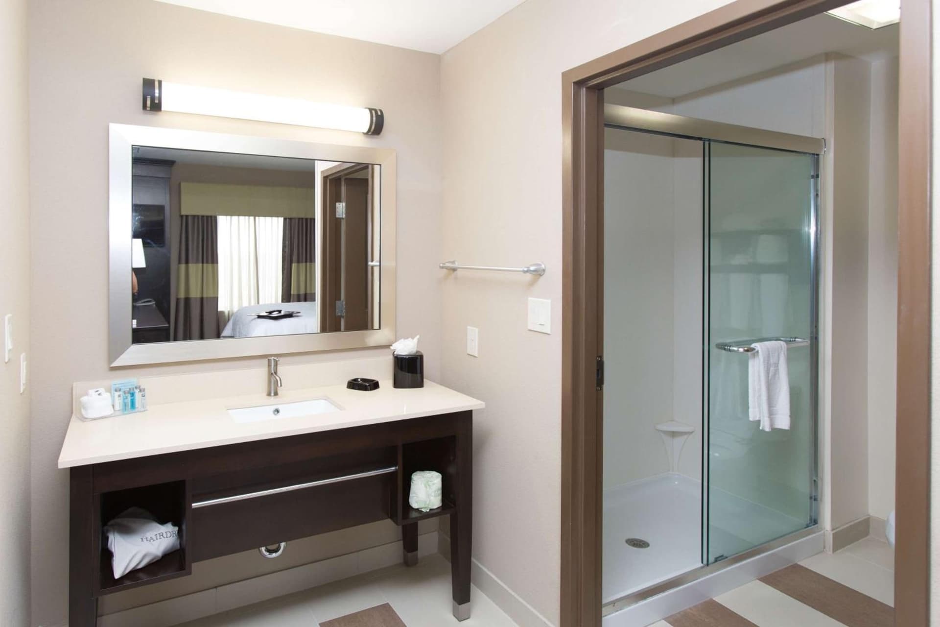 Hampton Inn and Suites Missouri City gallery photo in Missouri City, TX — image 33