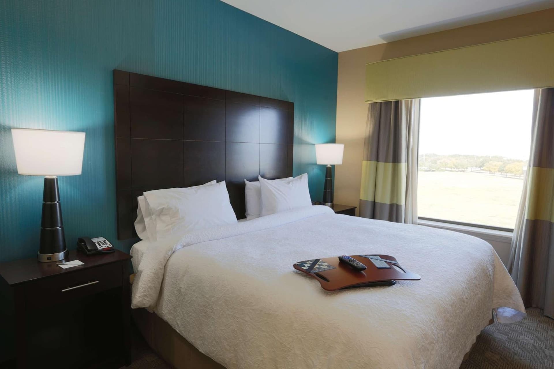 Hampton Inn and Suites Missouri City gallery photo in Missouri City, TX — image 10