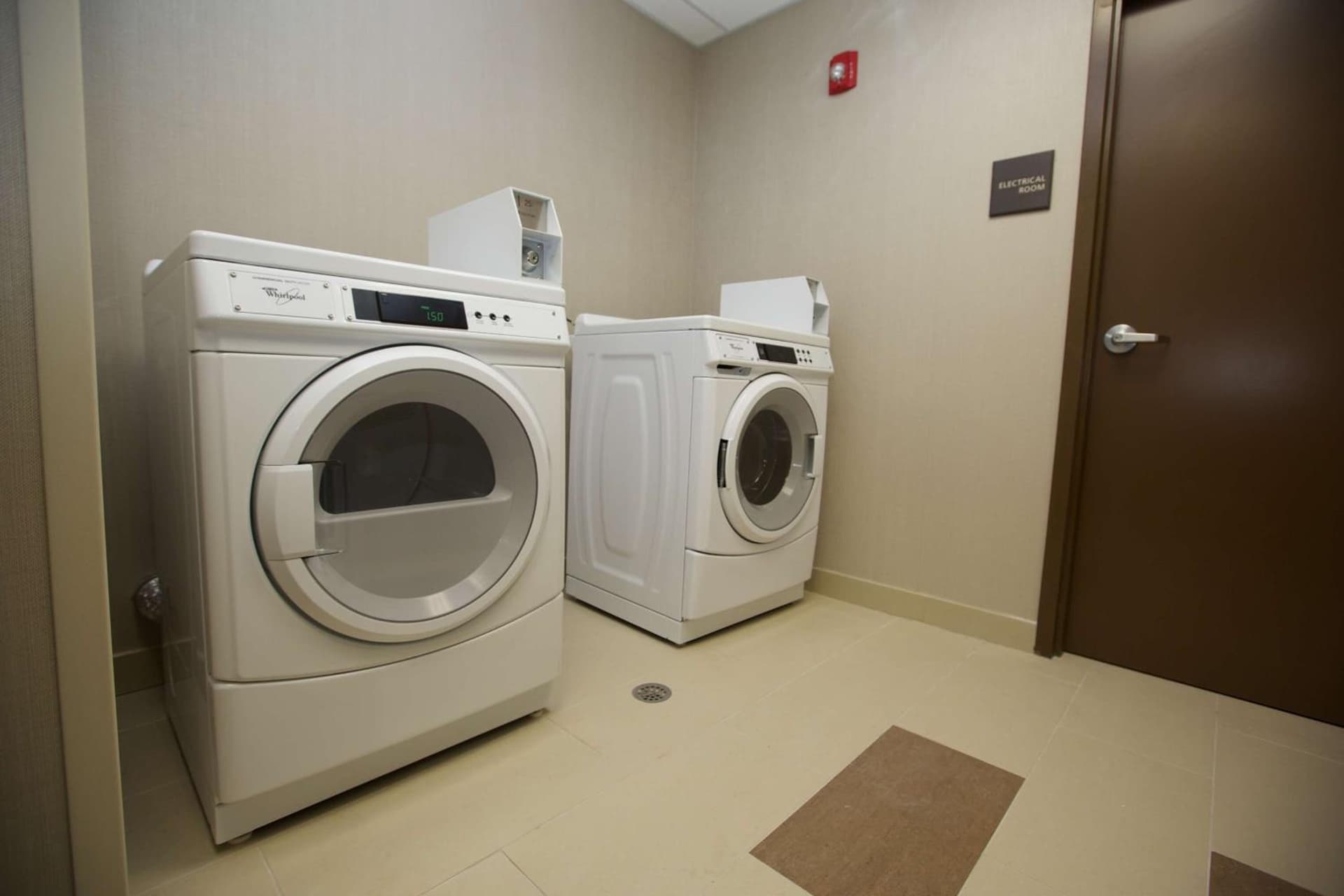 Hampton Inn and Suites Missouri City gallery photo in Missouri City, TX — image 26