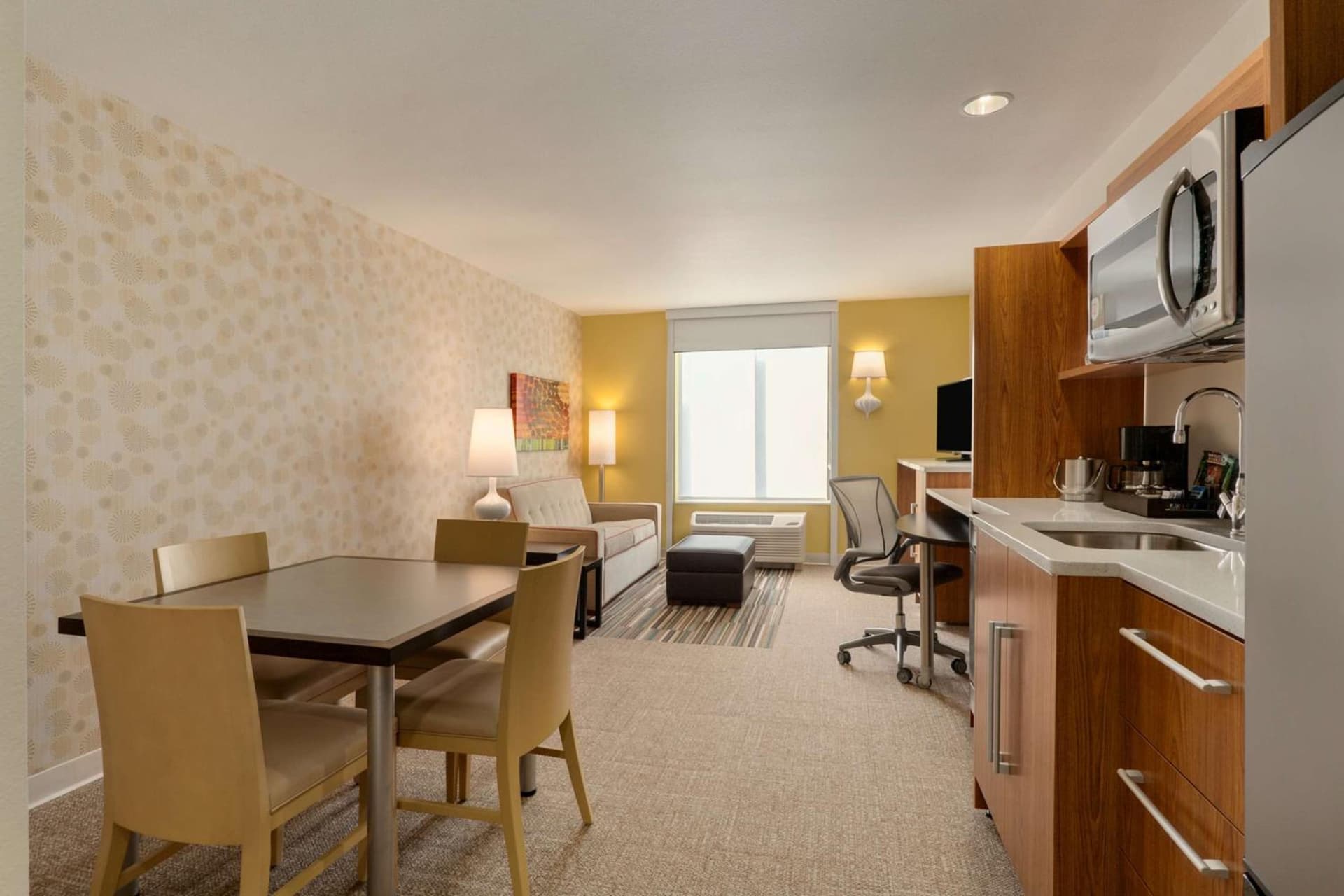 Home2 Suites by Hilton Denver West / Federal Center interior in Lakewood, CO — gallery photo 2