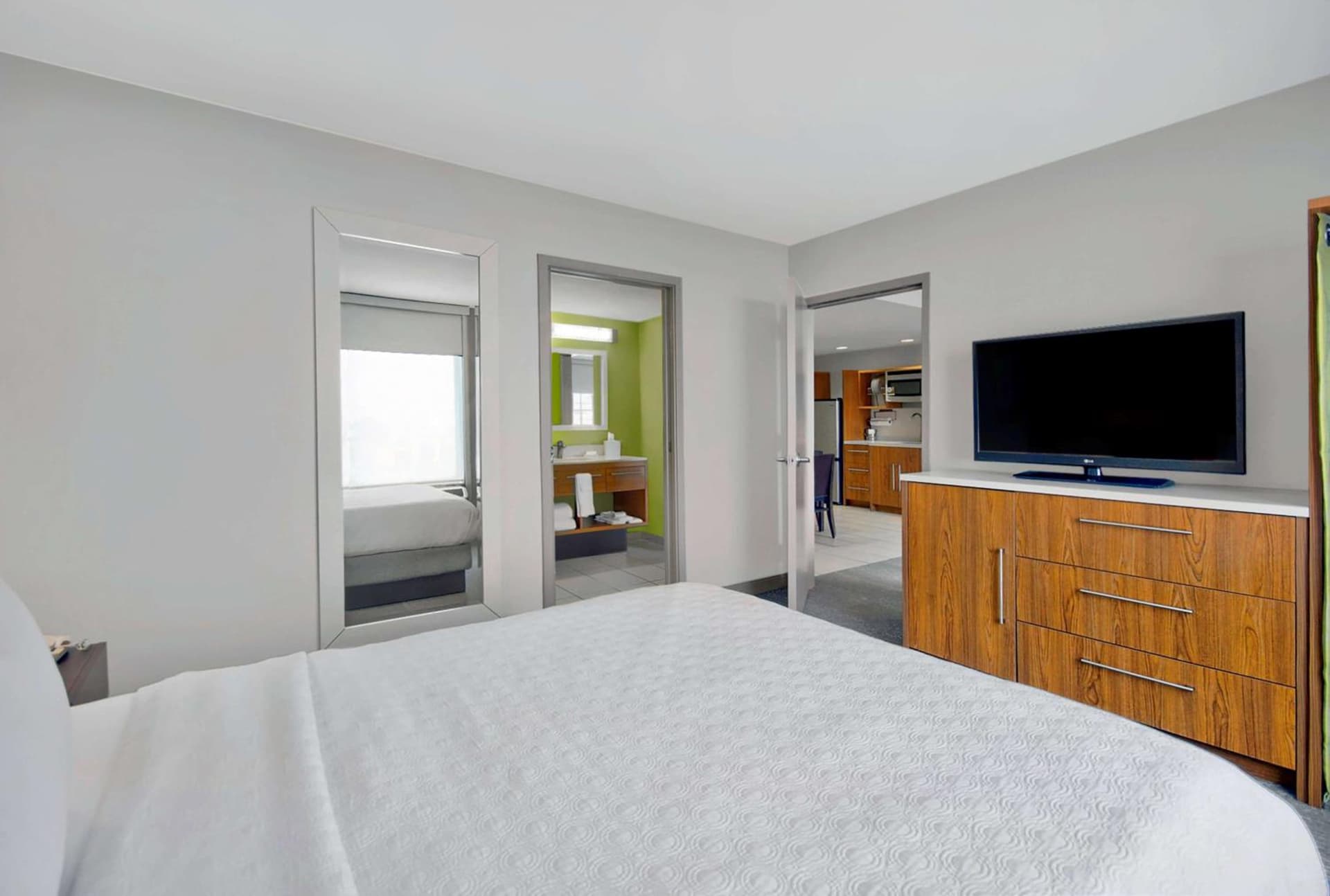 Home2 Suites by Hilton Rochester Henrietta, NY gallery photo in Rochester, NY — image 4