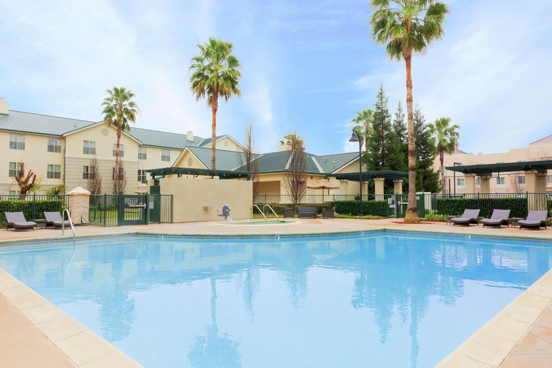 Homewood Suites by Hilton Sacramento Airport-Natomas gallery photo in Sacramento, CA — image 25