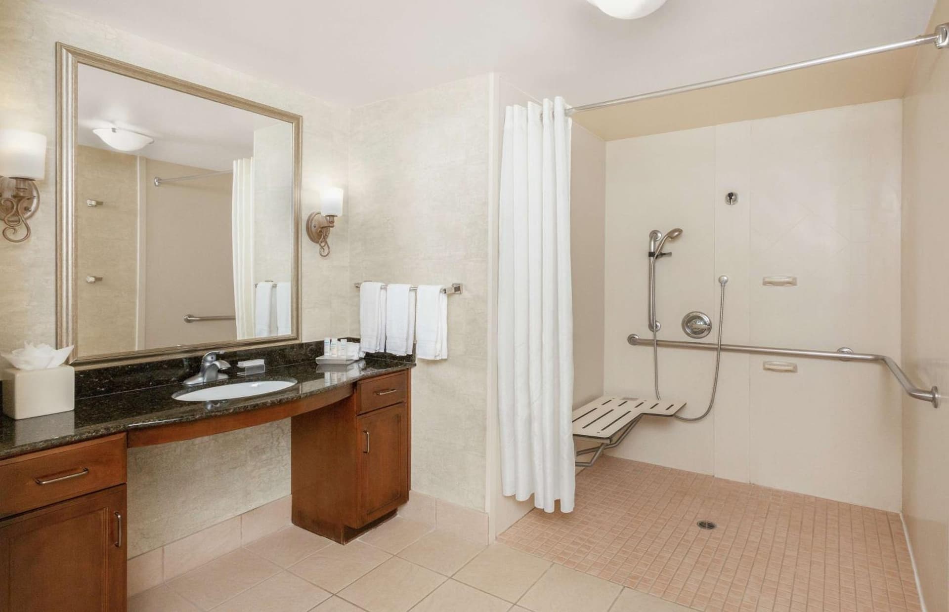 Homewood Suites by Hilton Sacramento Airport-Natomas gallery photo in Sacramento, CA — image 26