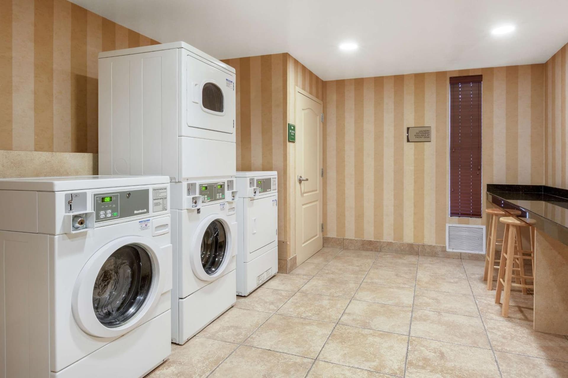 Homewood Suites by Hilton Sacramento Airport-Natomas gallery photo in Sacramento, CA — image 13