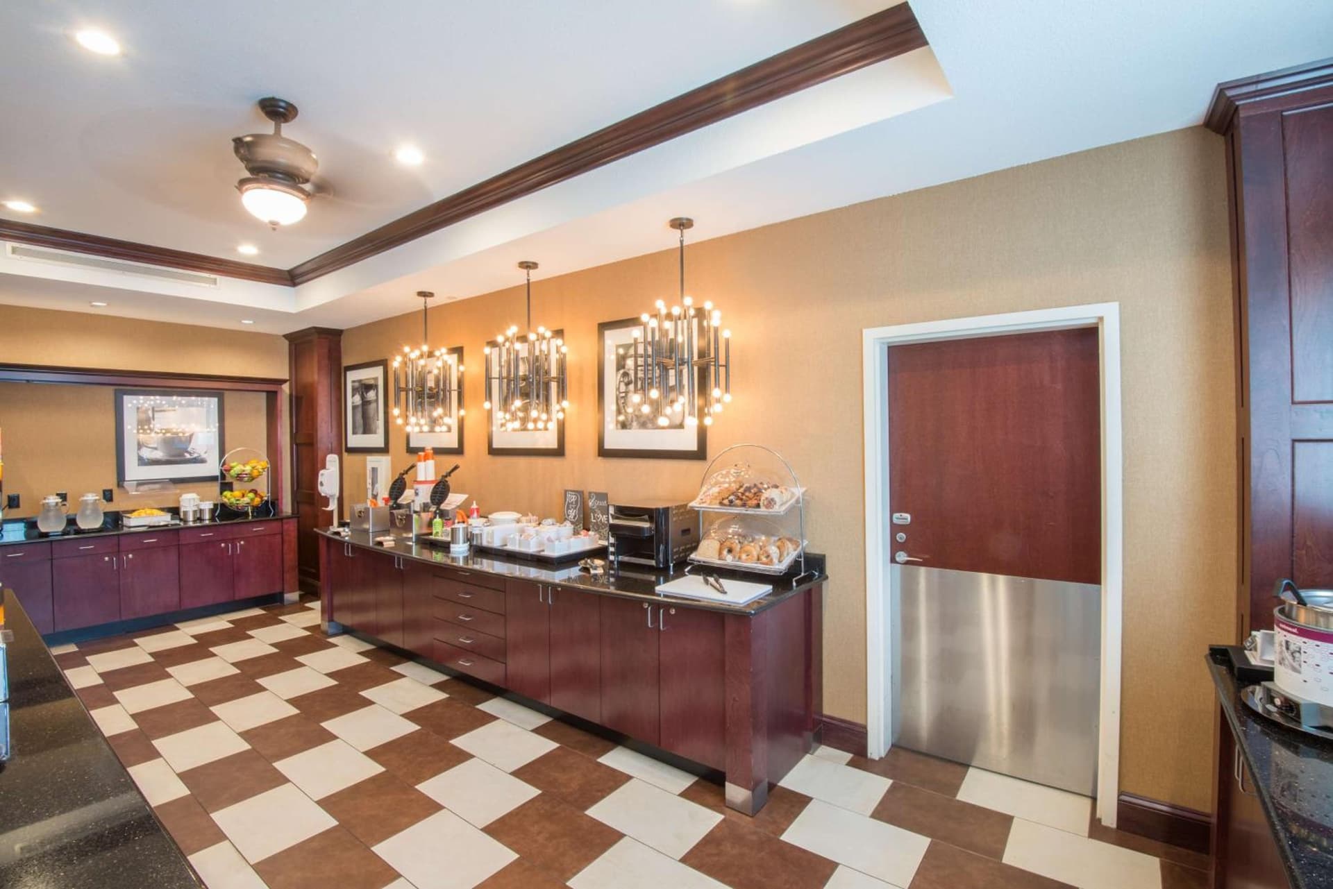 Hampton Inn Kingston gallery photo in Kingston, NY — image 7