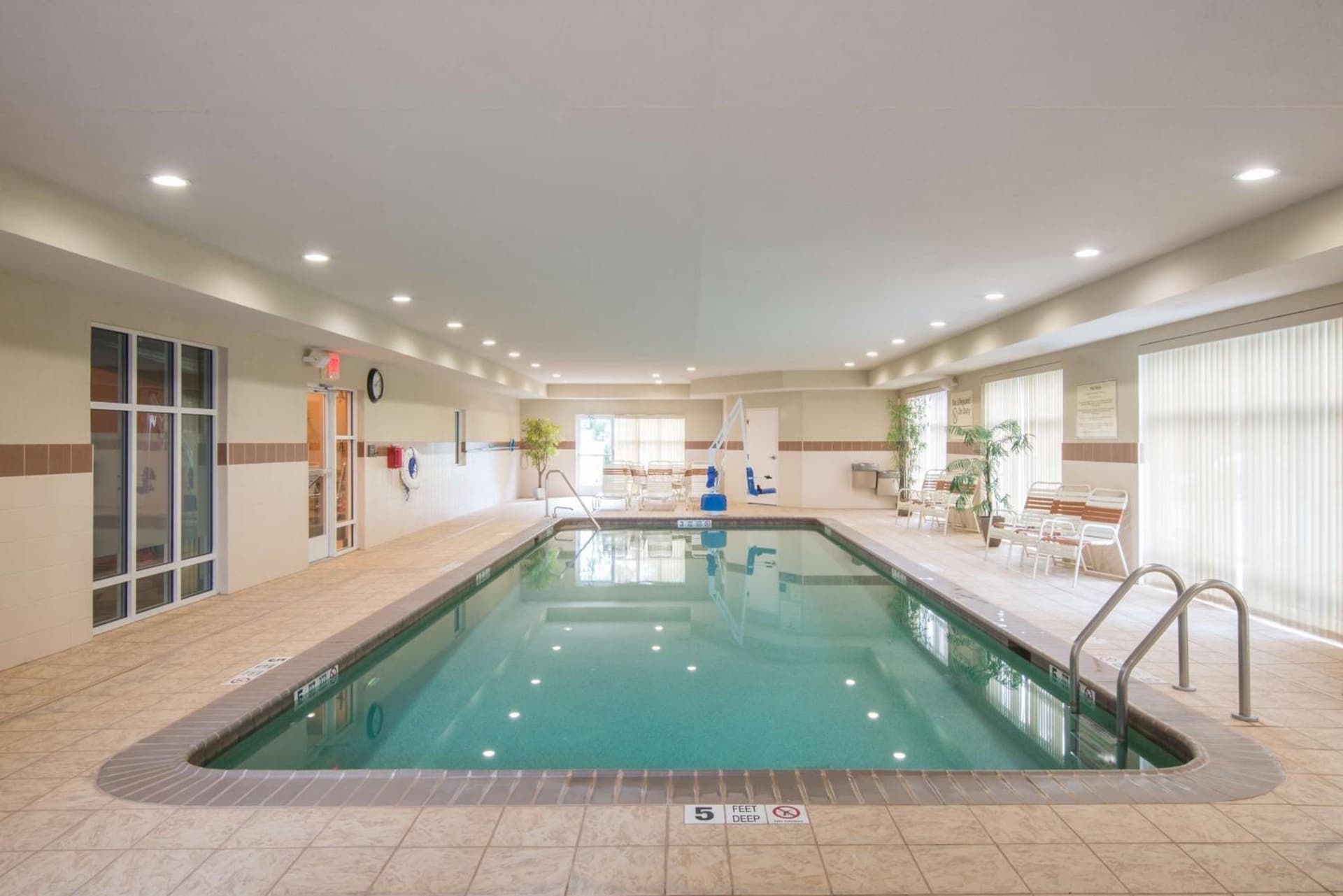 Hampton Inn Kingston gallery photo in Kingston, NY — image 6
