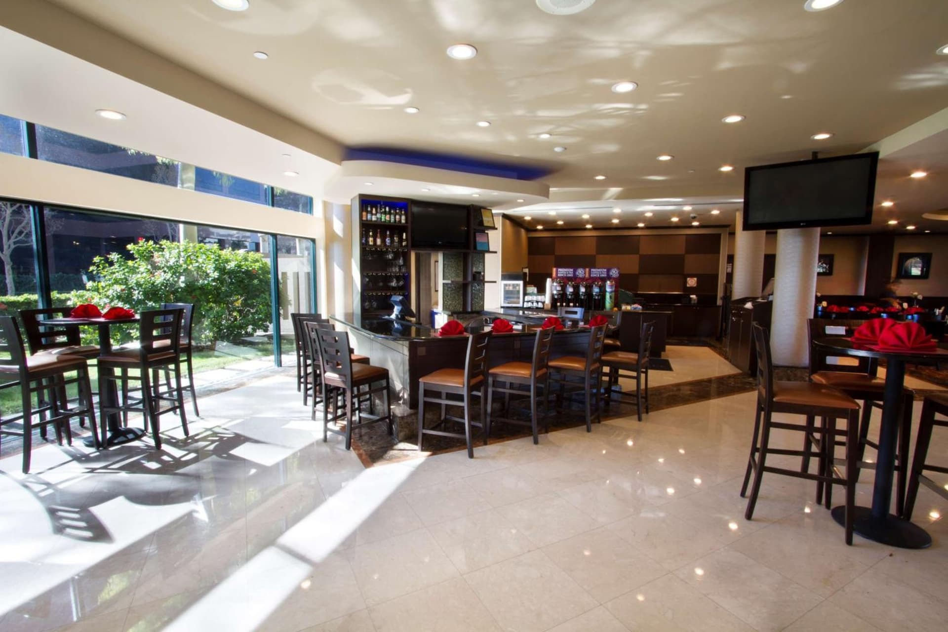 Orange County Hotel gallery photo in Santa Ana, CA — image 30