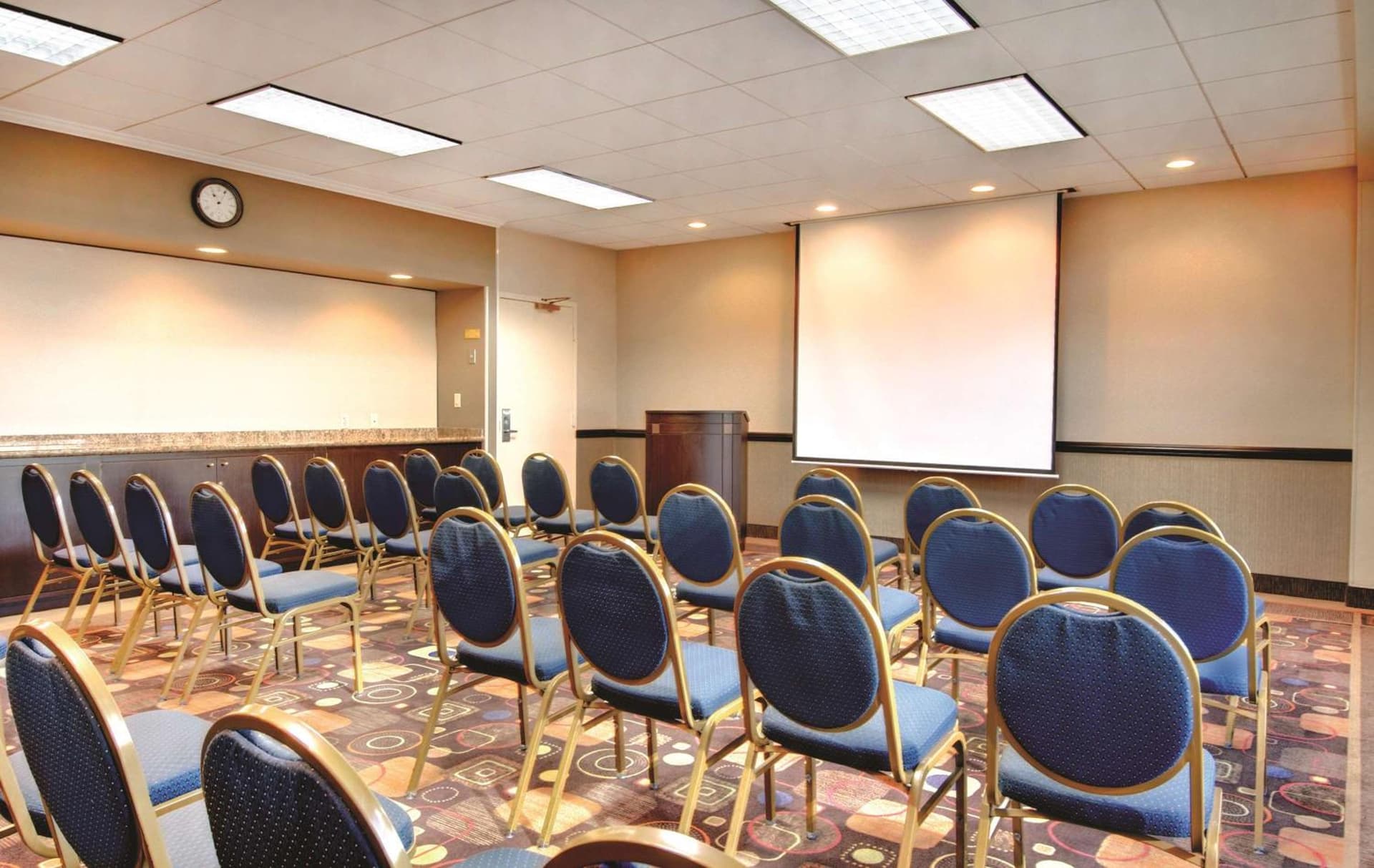 Orange County Hotel gallery photo in Santa Ana, CA — image 41