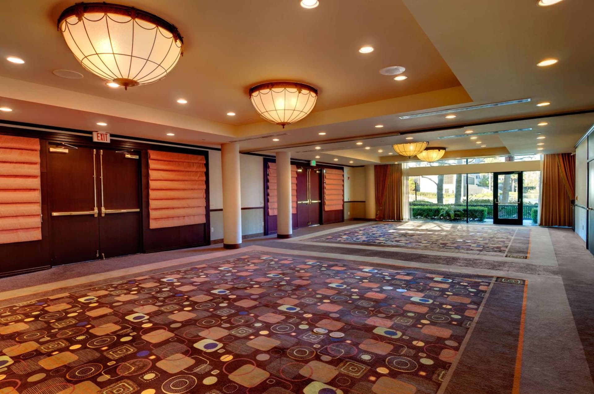 Orange County Hotel property views in Santa Ana, CA — gallery photo 3