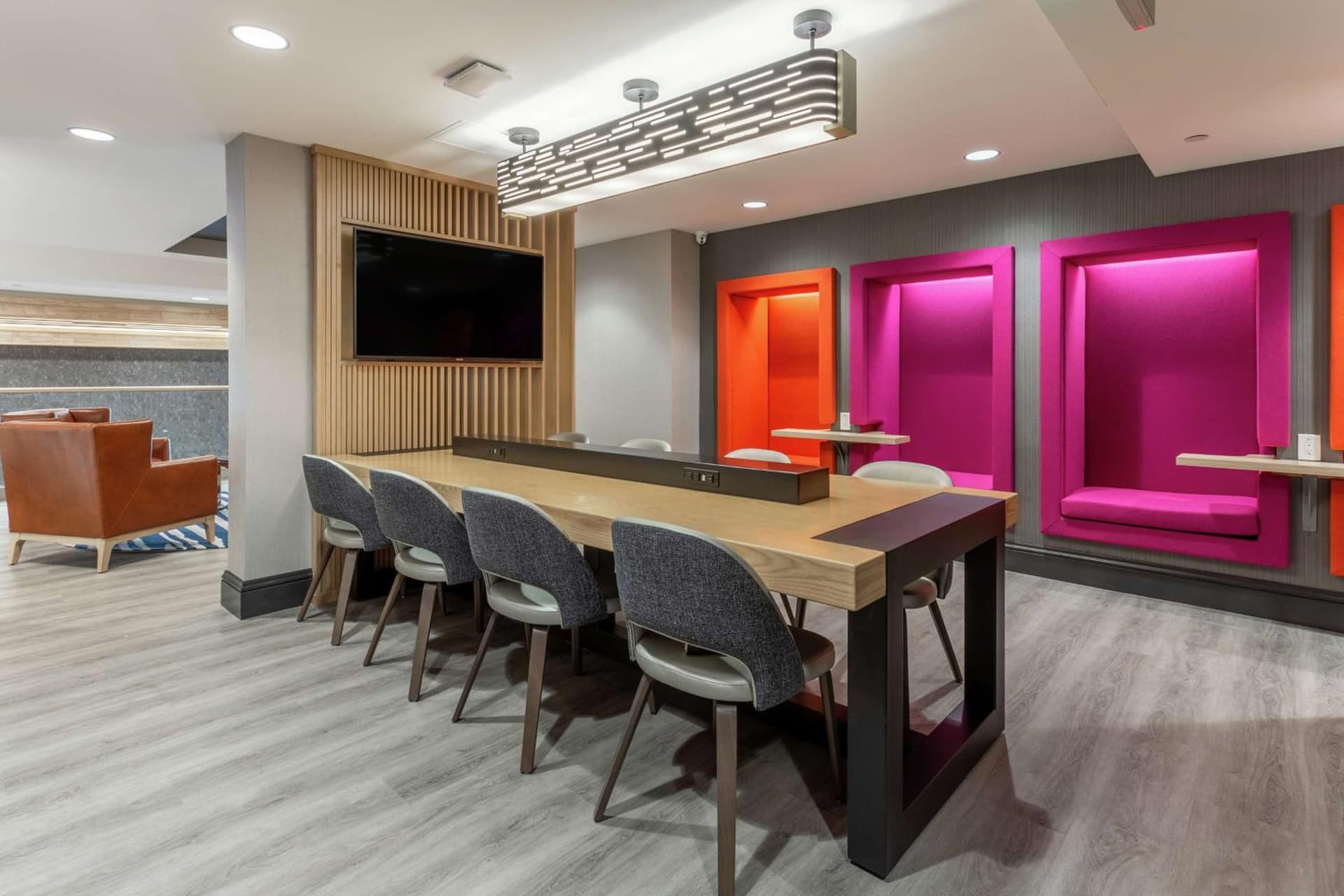 Hampton Inn Oakland Downtown-City Center gallery photo in Oakland, CA — image 10