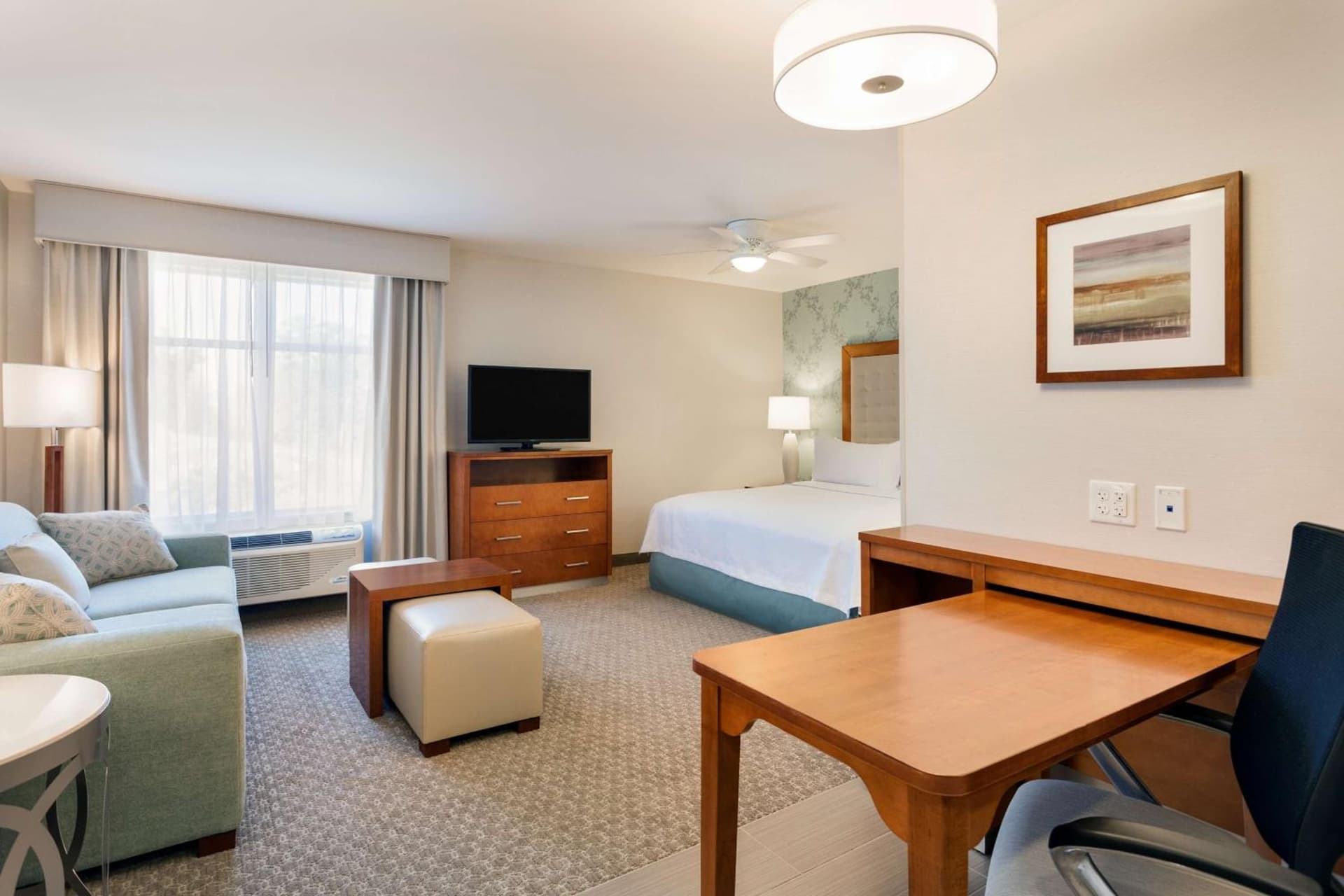 Homewood Suites by Hilton Gateway Hills Nashua gallery photo in Nashua, NH — image 6