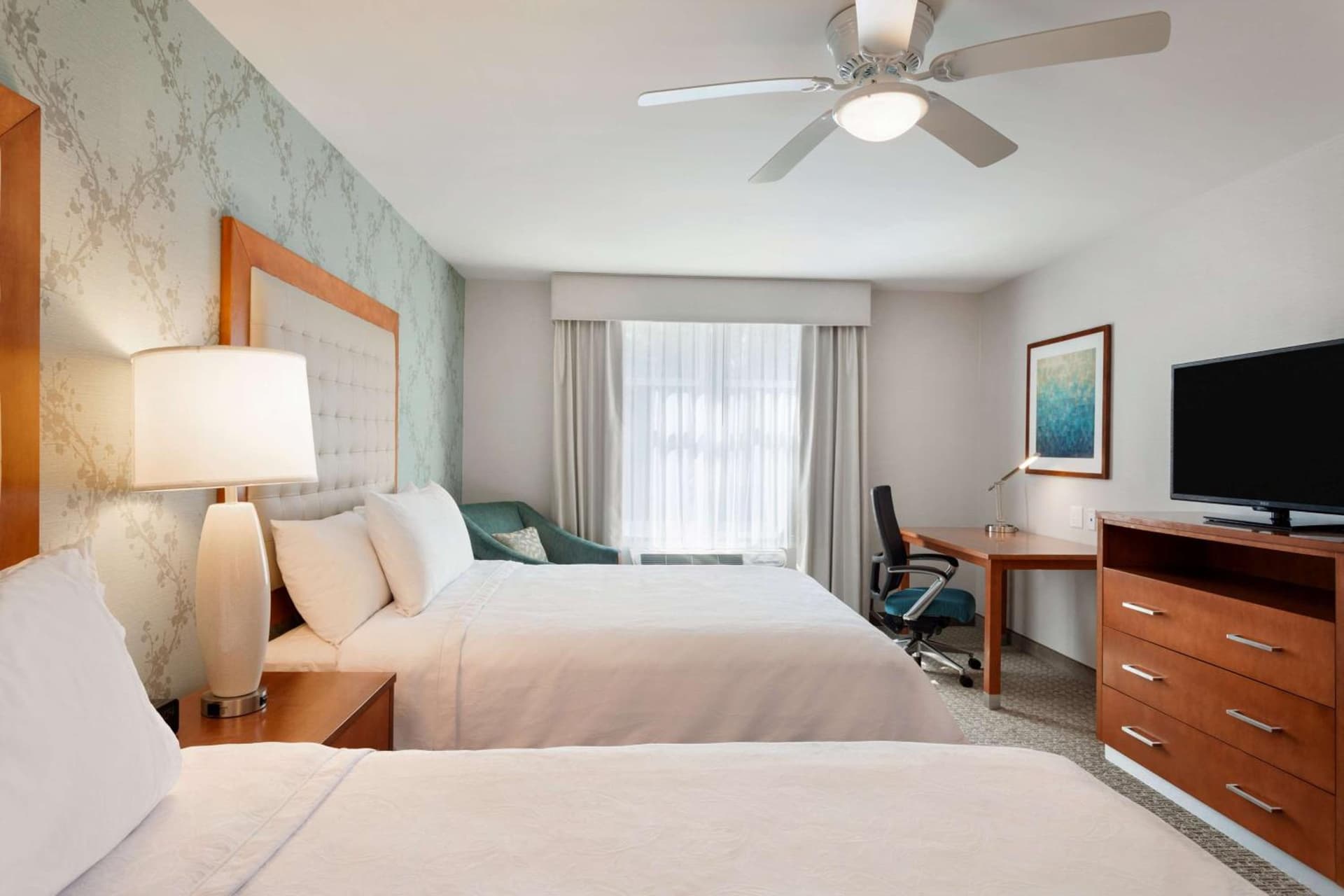 Homewood Suites by Hilton Gateway Hills Nashua gallery photo in Nashua, NH — image 9