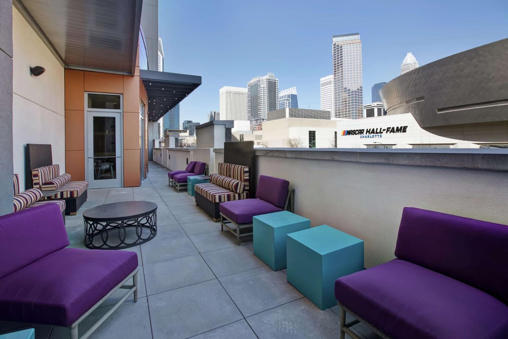 Home2 Suites By Hilton Charlotte Uptown gallery photo in Charlotte, NC — image 12