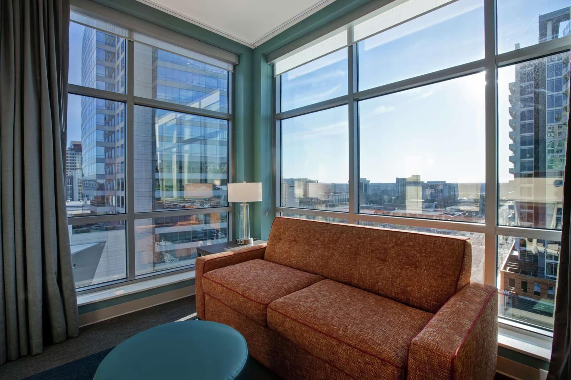 Home2 Suites By Hilton Charlotte Uptown gallery photo in Charlotte, NC — image 10