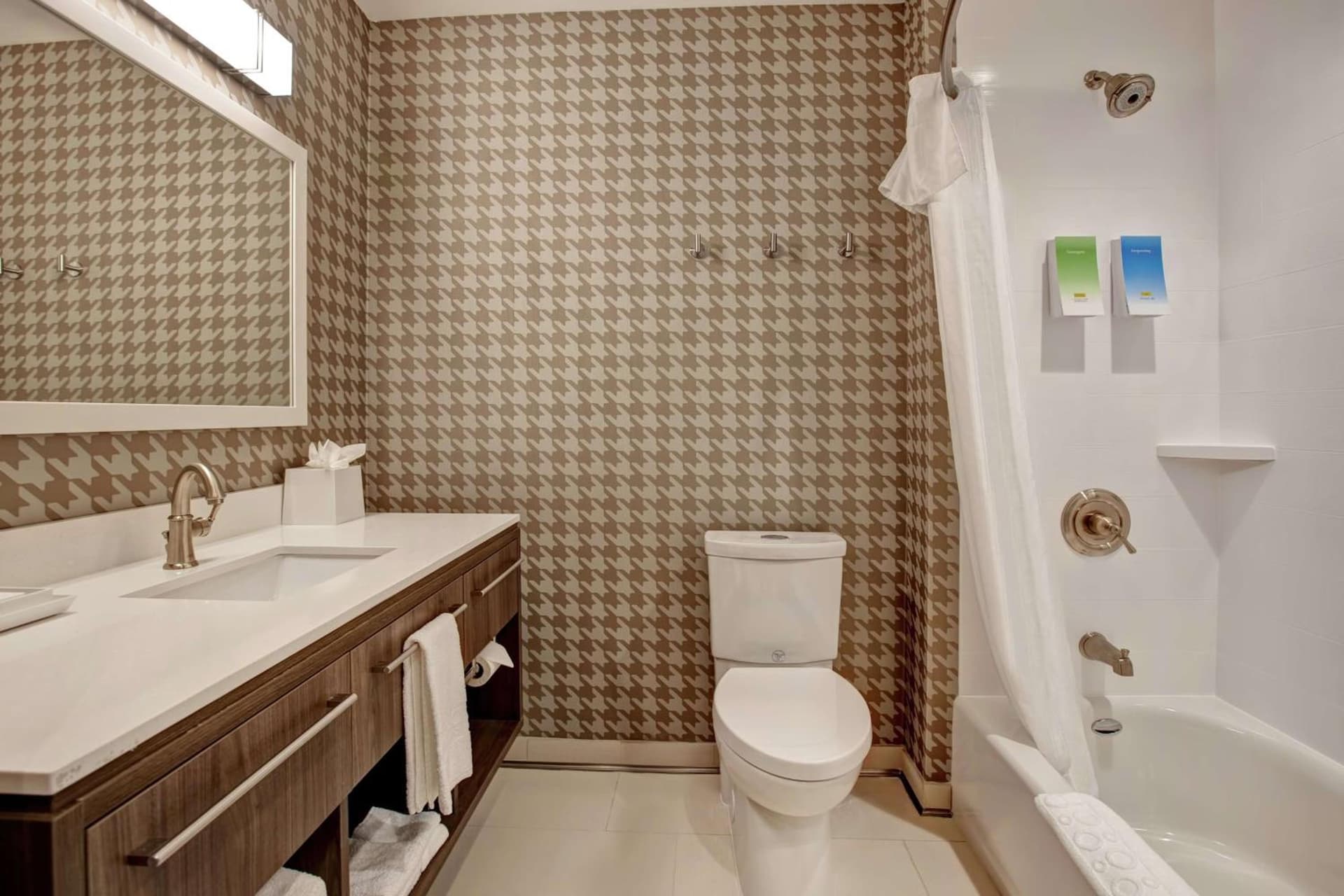 Home2 Suites By Hilton Charlotte Uptown gallery photo in Charlotte, NC — image 18