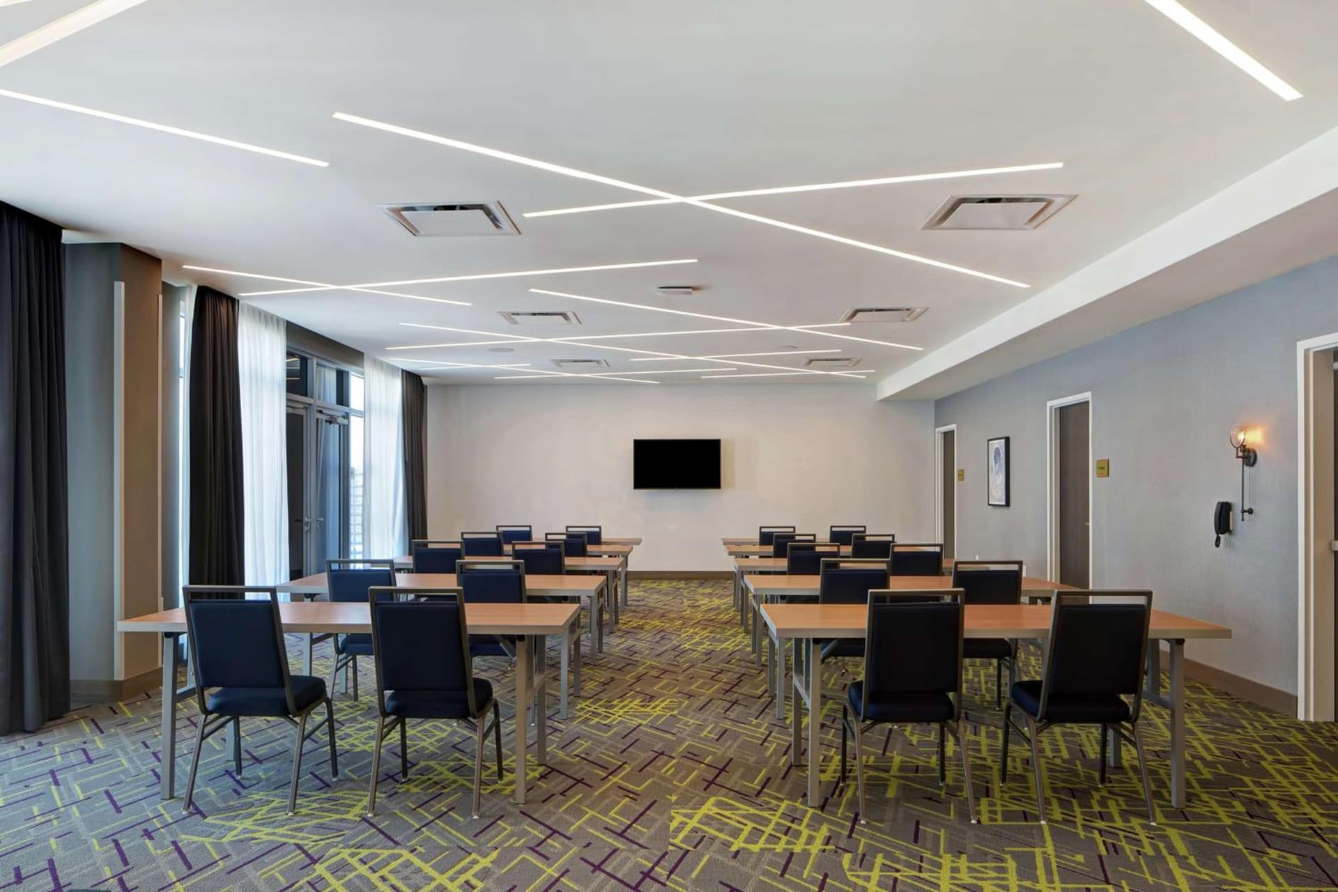 Home2 Suites By Hilton Charlotte Uptown gallery photo in Charlotte, NC — image 33