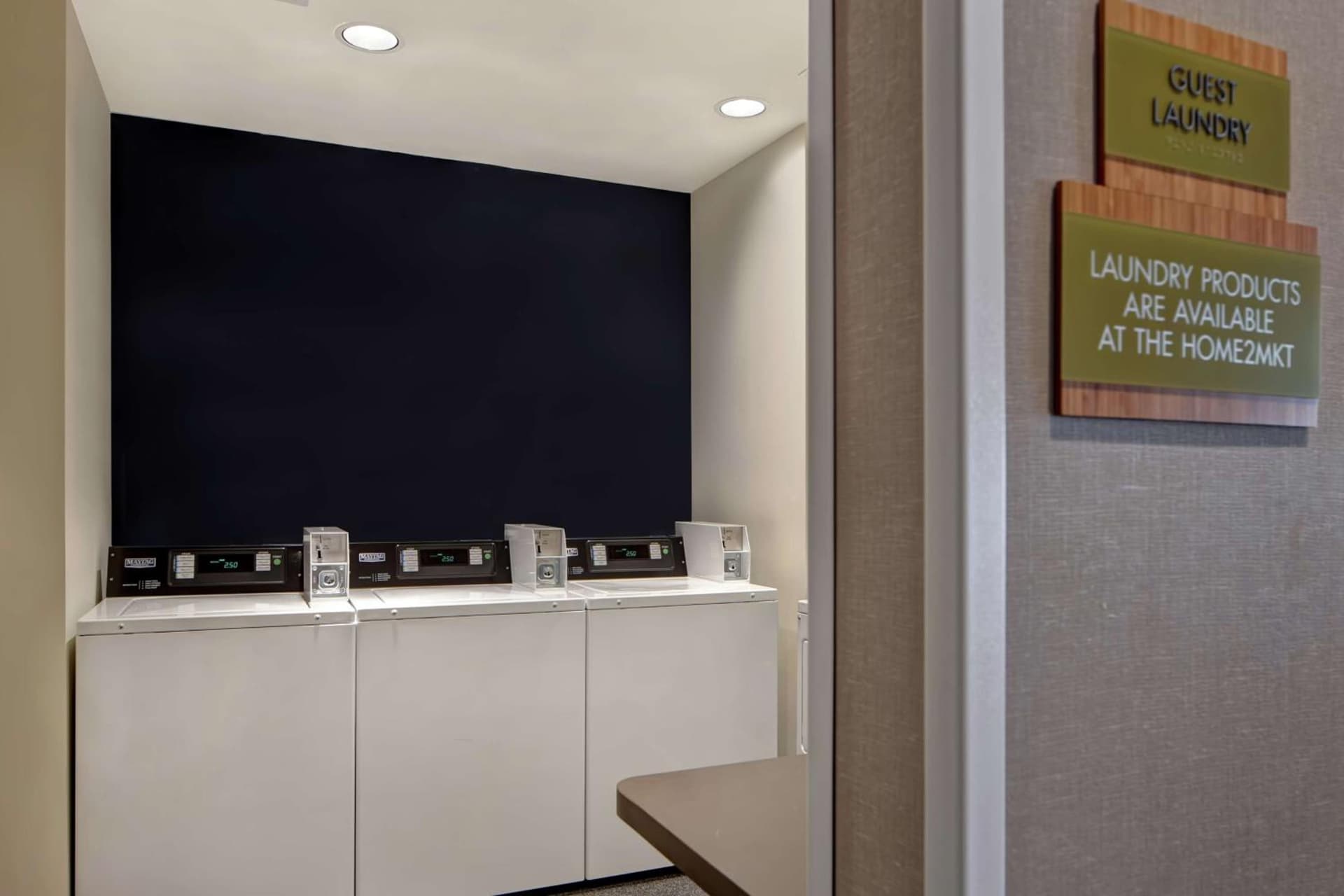 Home2 Suites By Hilton Charlotte Uptown gallery photo in Charlotte, NC — image 13