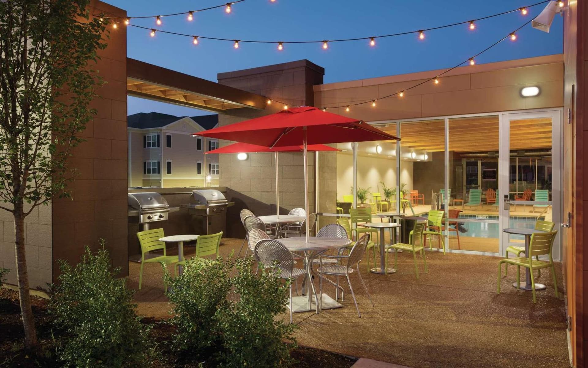 Home2 Suites St. Louis / Forest Park interior in Richmond Heights, MO — gallery photo 2