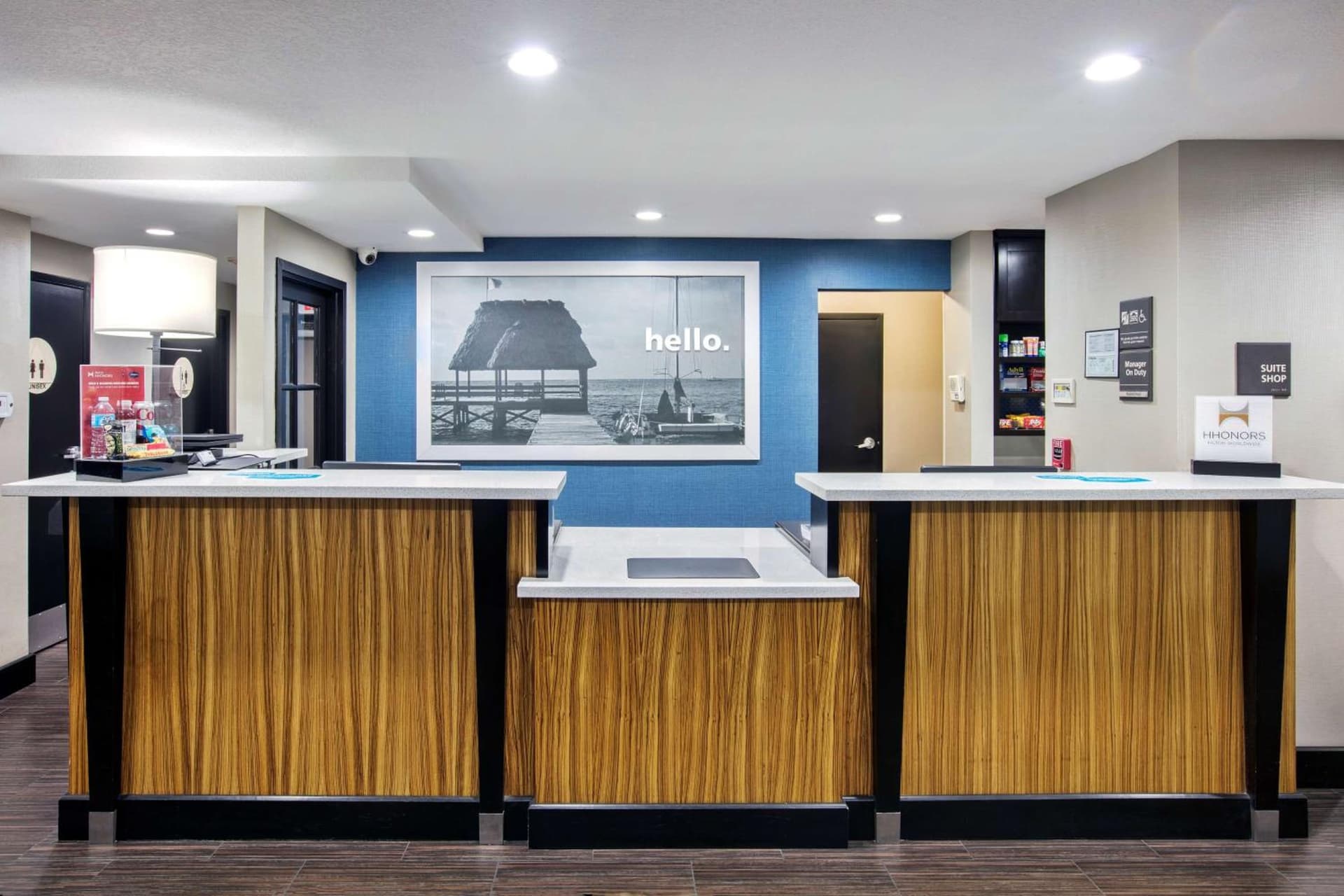 Hampton Inn & Suites Hermosa Beach interior in Hermosa Beach, CA — gallery photo 2