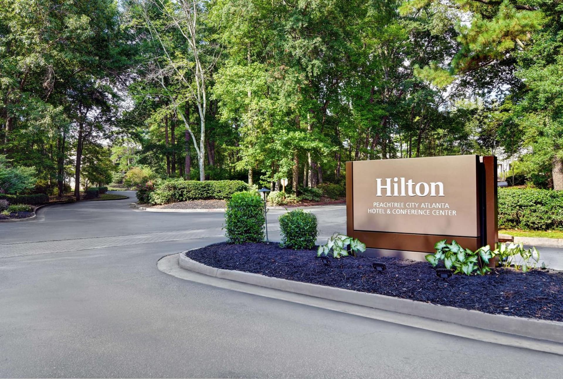 Hilton Peachtree City Atlanta Hotel & Conference Center property views in Peachtree City, GA — gallery photo 3