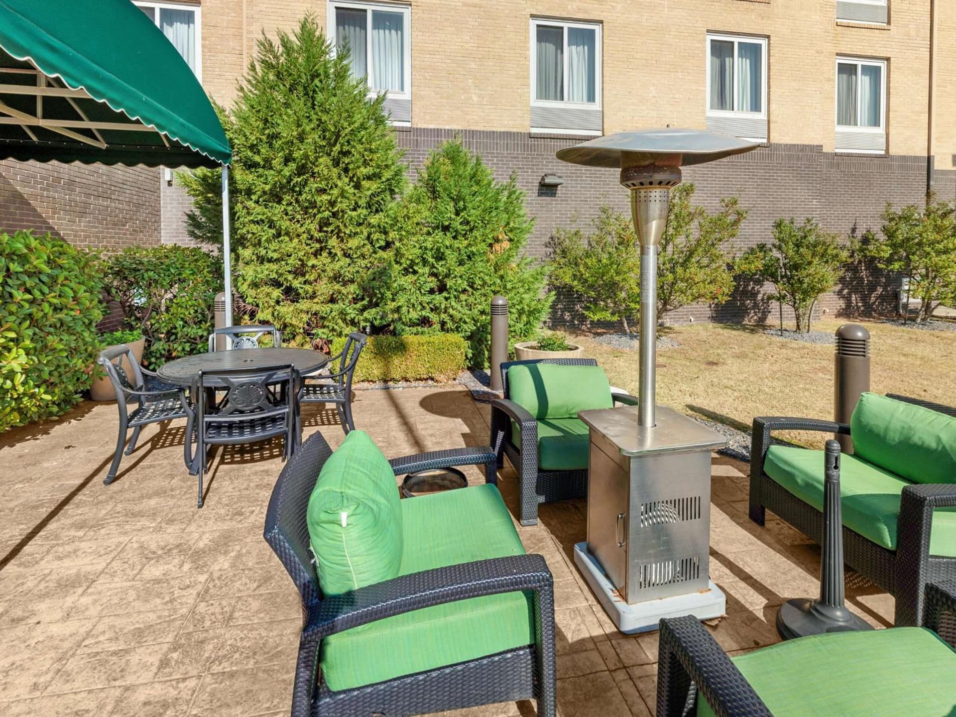 Hilton Garden Inn Oklahoma City North Quail Springs featured exterior or lobby in Oklahoma City, OK — similar hotel