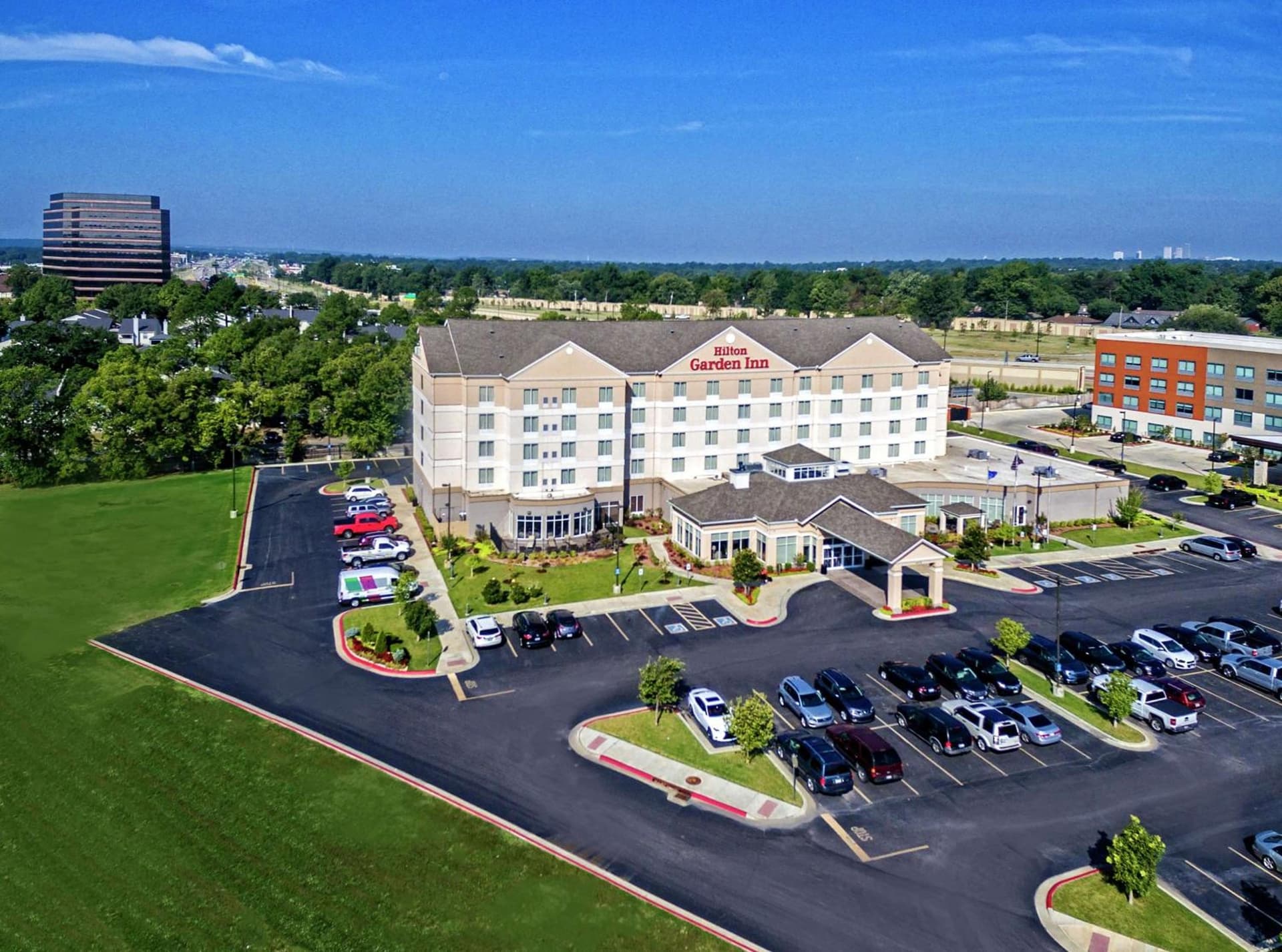 Hilton Garden Inn Midtown Tulsa interior in Tulsa, OK — gallery photo 2