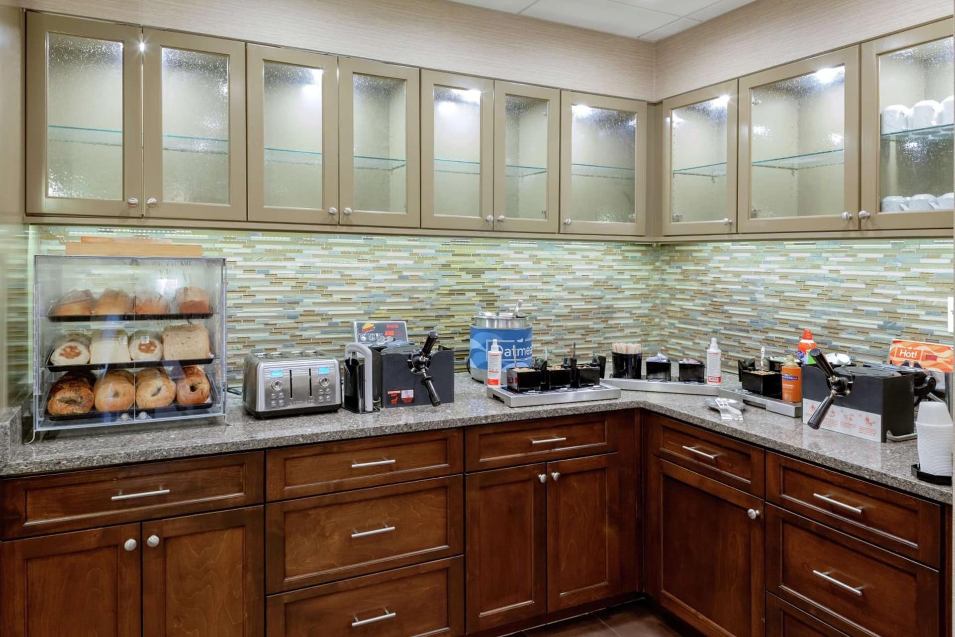 Homewood Suites by Hilton Tallahassee gallery photo in Tallahassee, FL — image 8