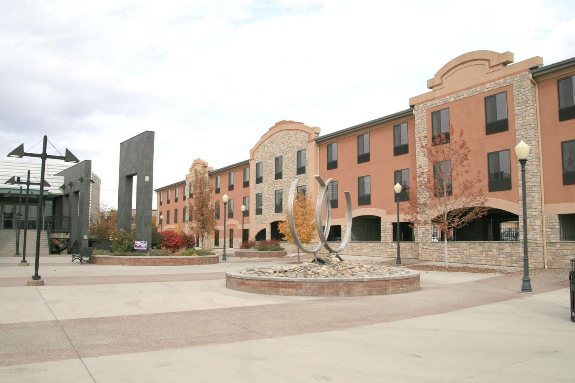 Hampton Inn Grand Junction property views in Grand Junction, CO — gallery photo 3