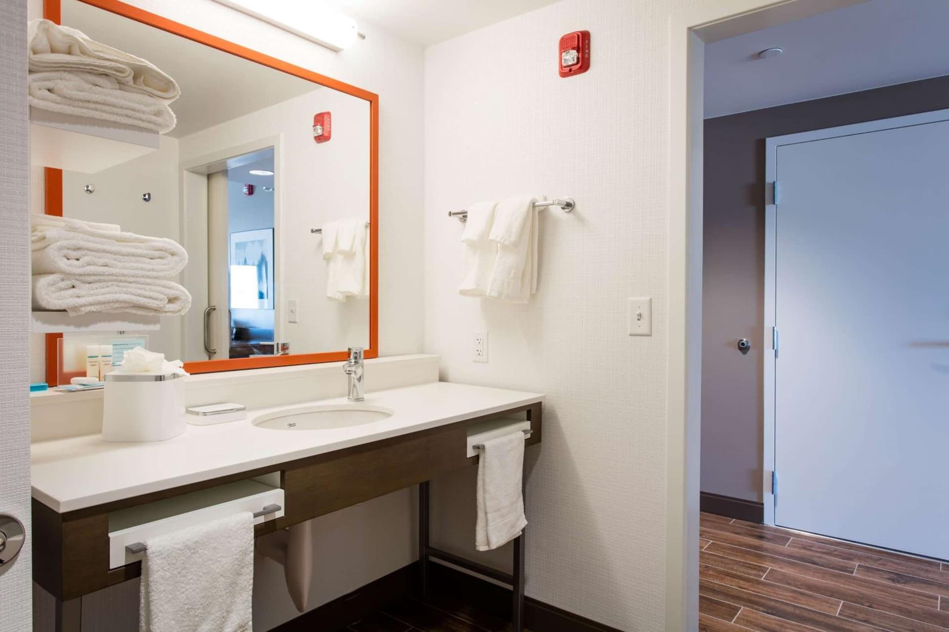 Hampton Inn & Suites St. George property views in St. George, UT — gallery photo 3