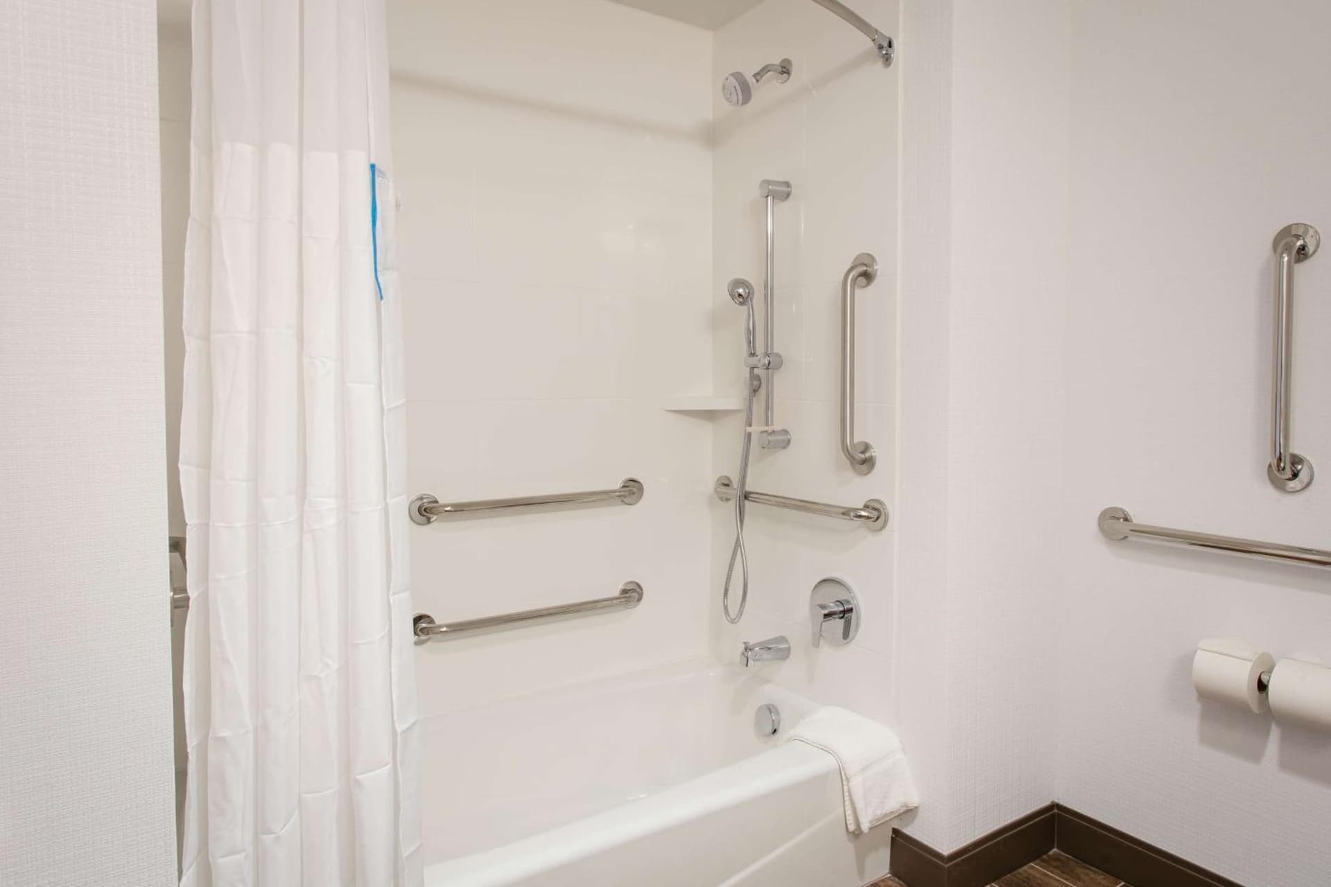 Hampton Inn & Suites St. George gallery photo in St. George, UT — image 4