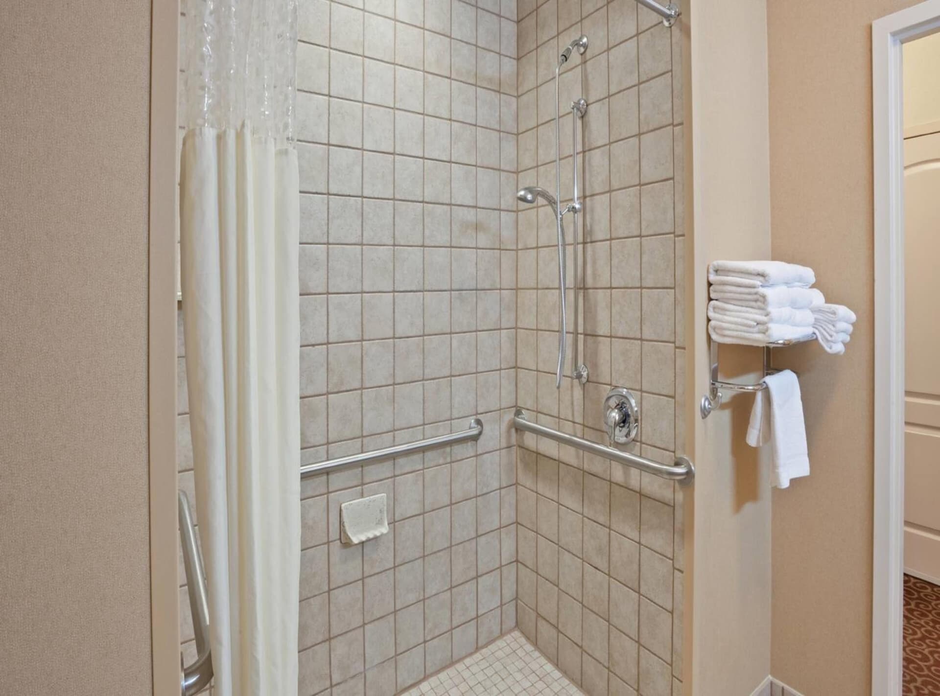 Hampton Inn Kingston gallery photo in Kingston, NY — image 4