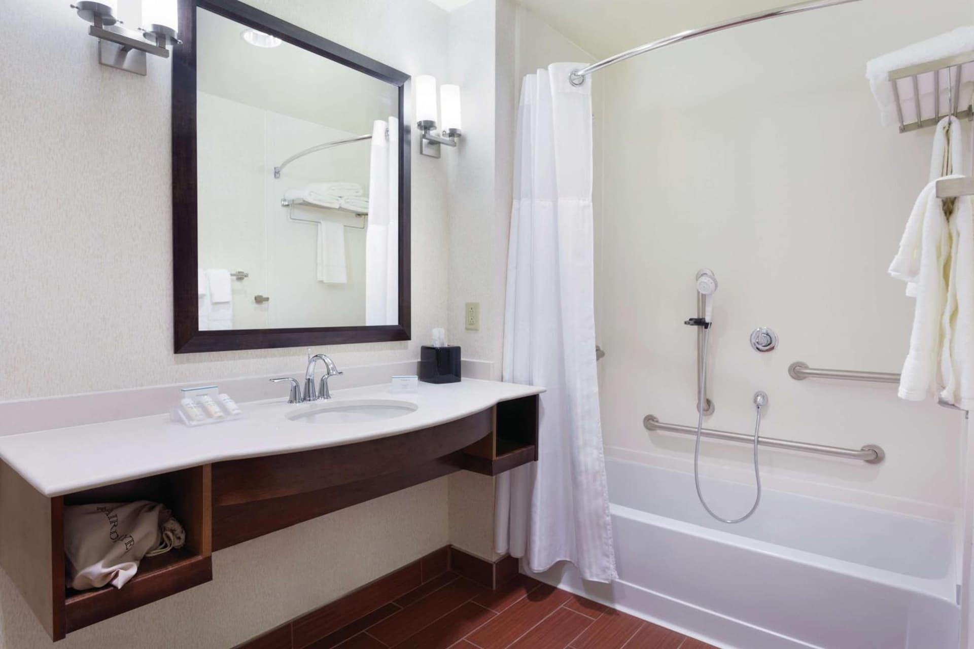 Hilton Garden Inn Rochester Downtown, NY gallery photo in Rochester, NY — image 35