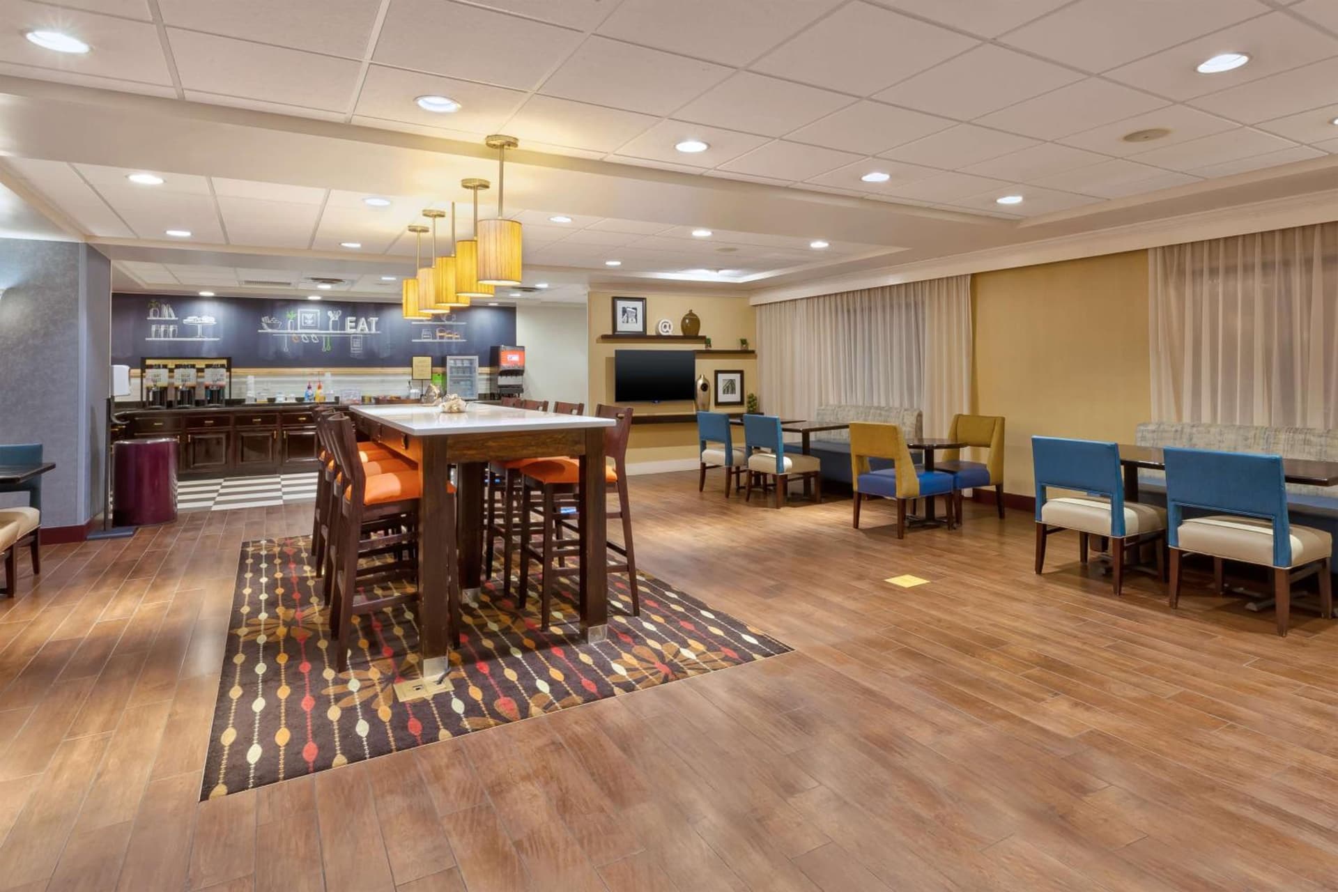 Hampton Inn Waterbury gallery photo in Waterbury, CT — image 15
