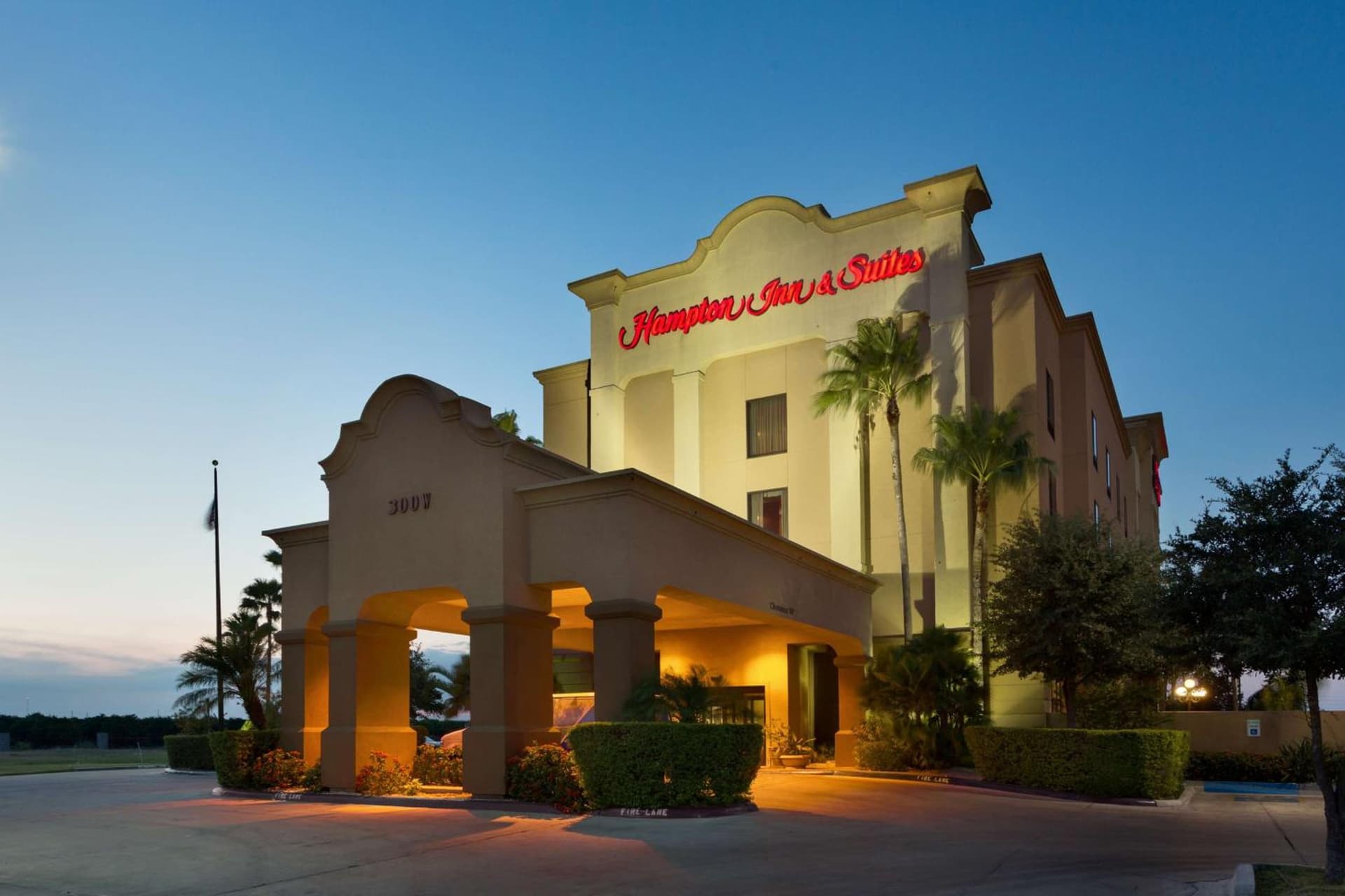Hampton Inn & Suites Pharr interior in Pharr, TX — gallery photo 2