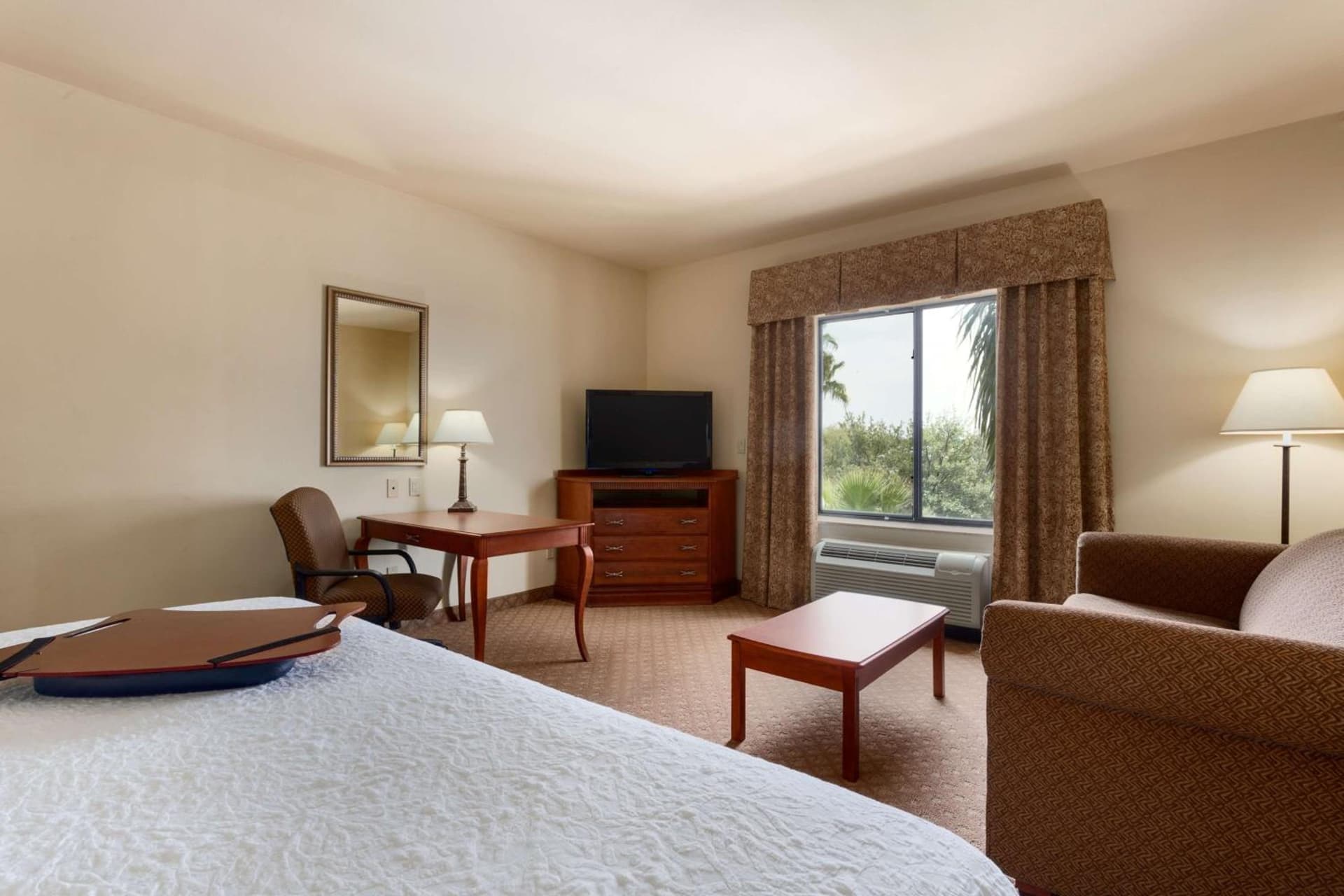 Hampton Inn & Suites Pharr gallery photo in Pharr, TX — image 7