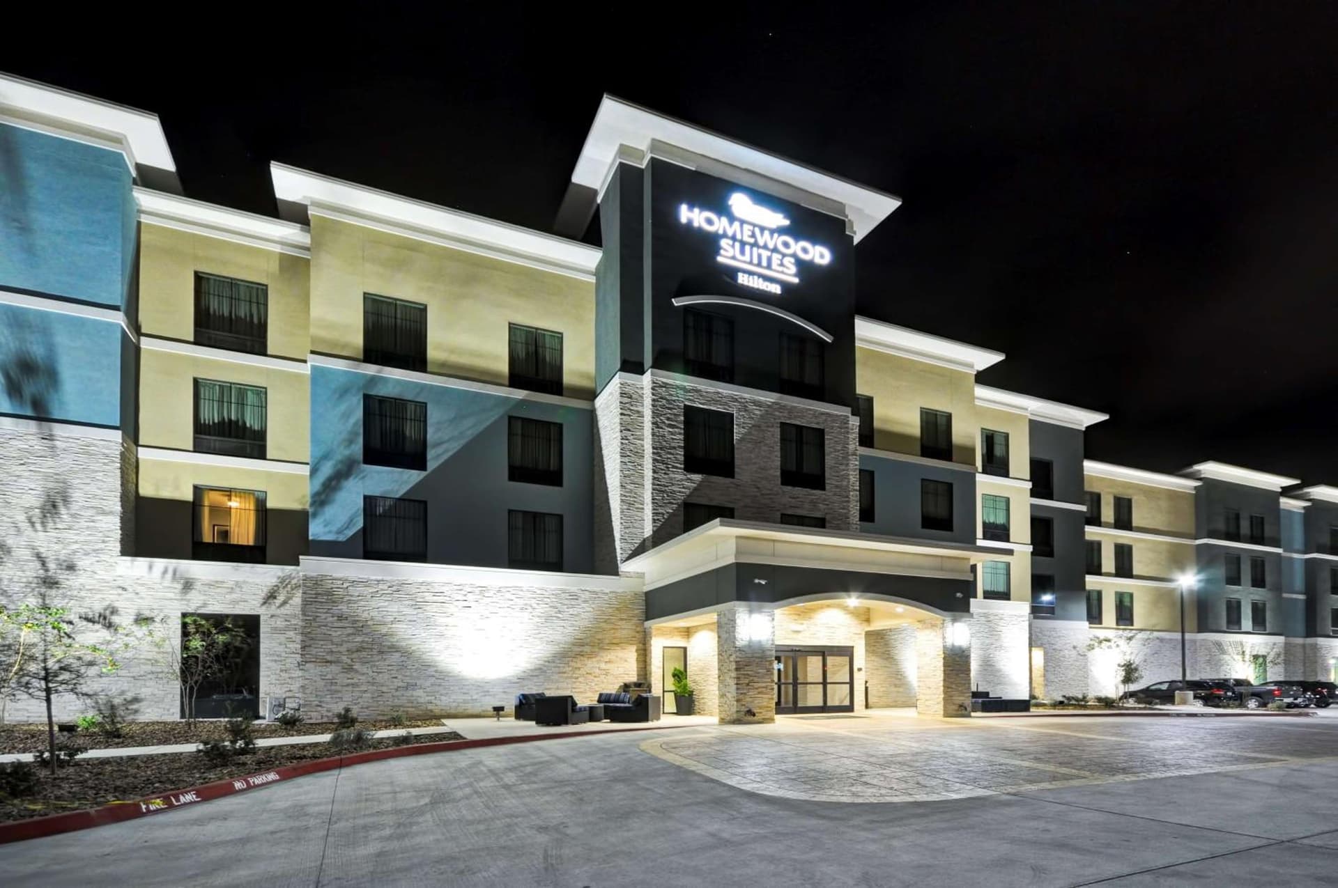 Homewood Suites by Hilton New Braunfels interior in New Braunfels, TX — gallery photo 2