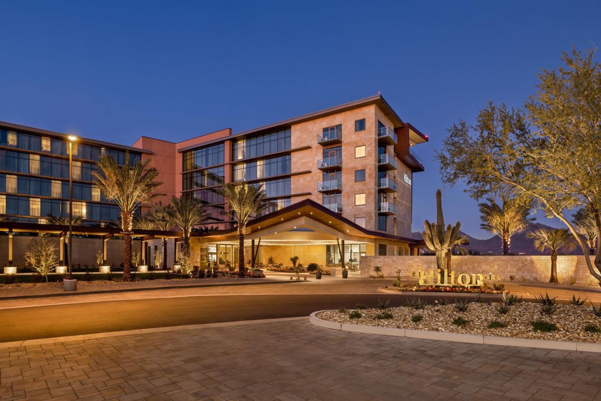 Hilton North Scottsdale At Cavasson interior in Scottsdale, AZ — gallery photo 2
