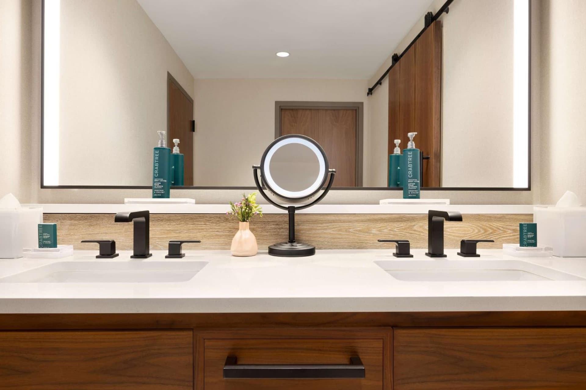 Hilton North Scottsdale At Cavasson gallery photo in Scottsdale, AZ — image 35