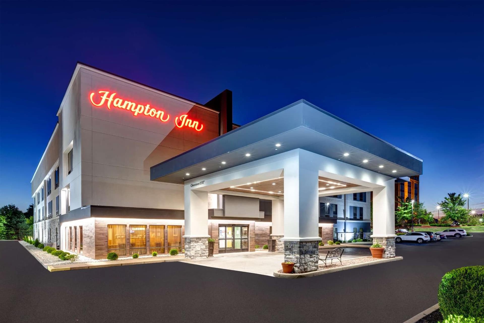 Hampton Inn Cincinnati Airport-North — hotel in Hebron, Kentucky