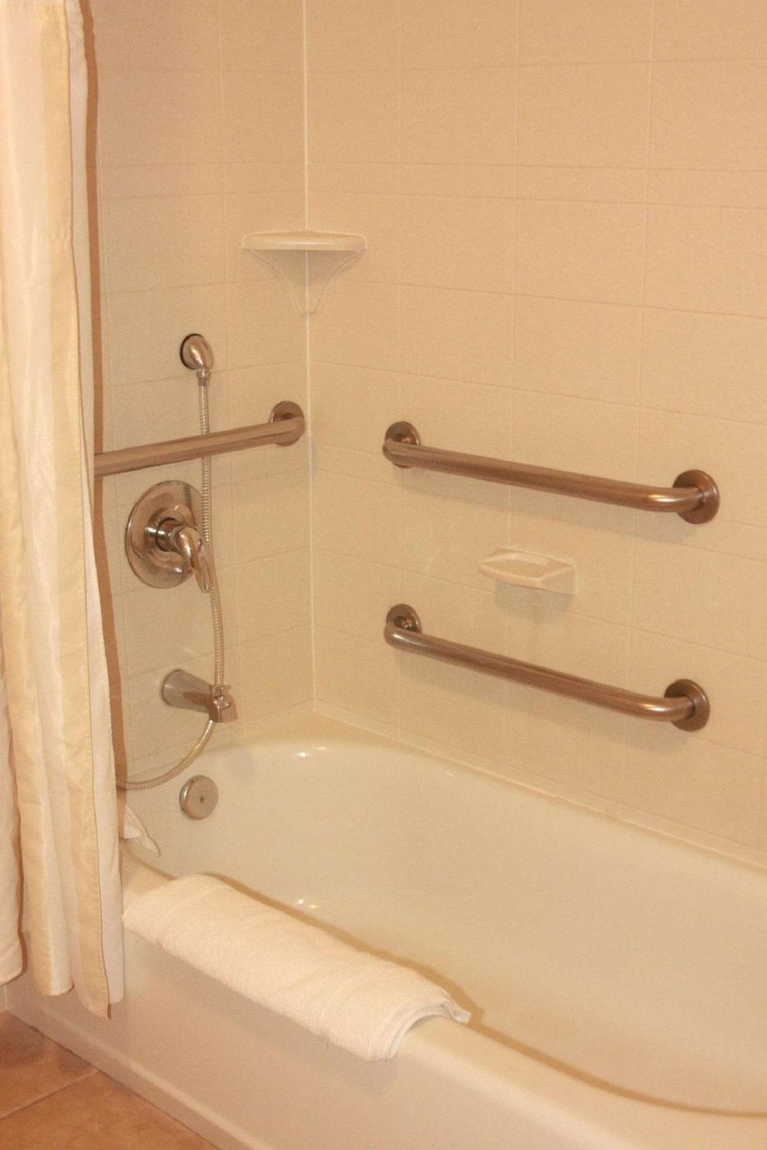 Hilton Garden Inn Clovis gallery photo in Clovis, CA — image 14