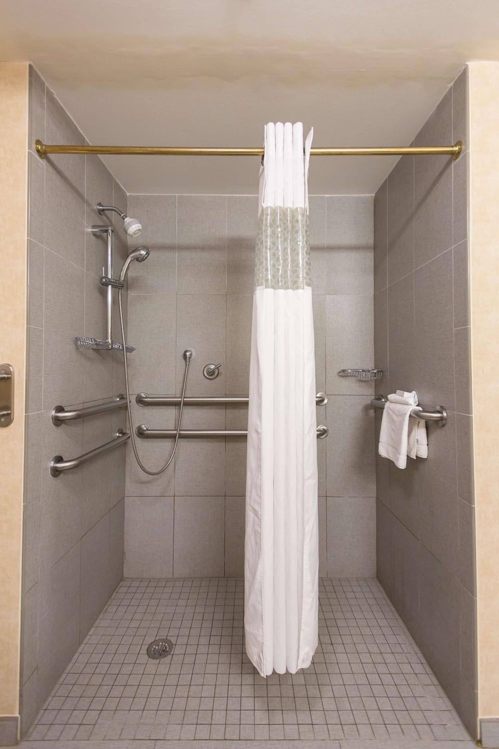 Hampton Inn and Suites Parsippany/North gallery photo in Parsippany, NJ — image 17