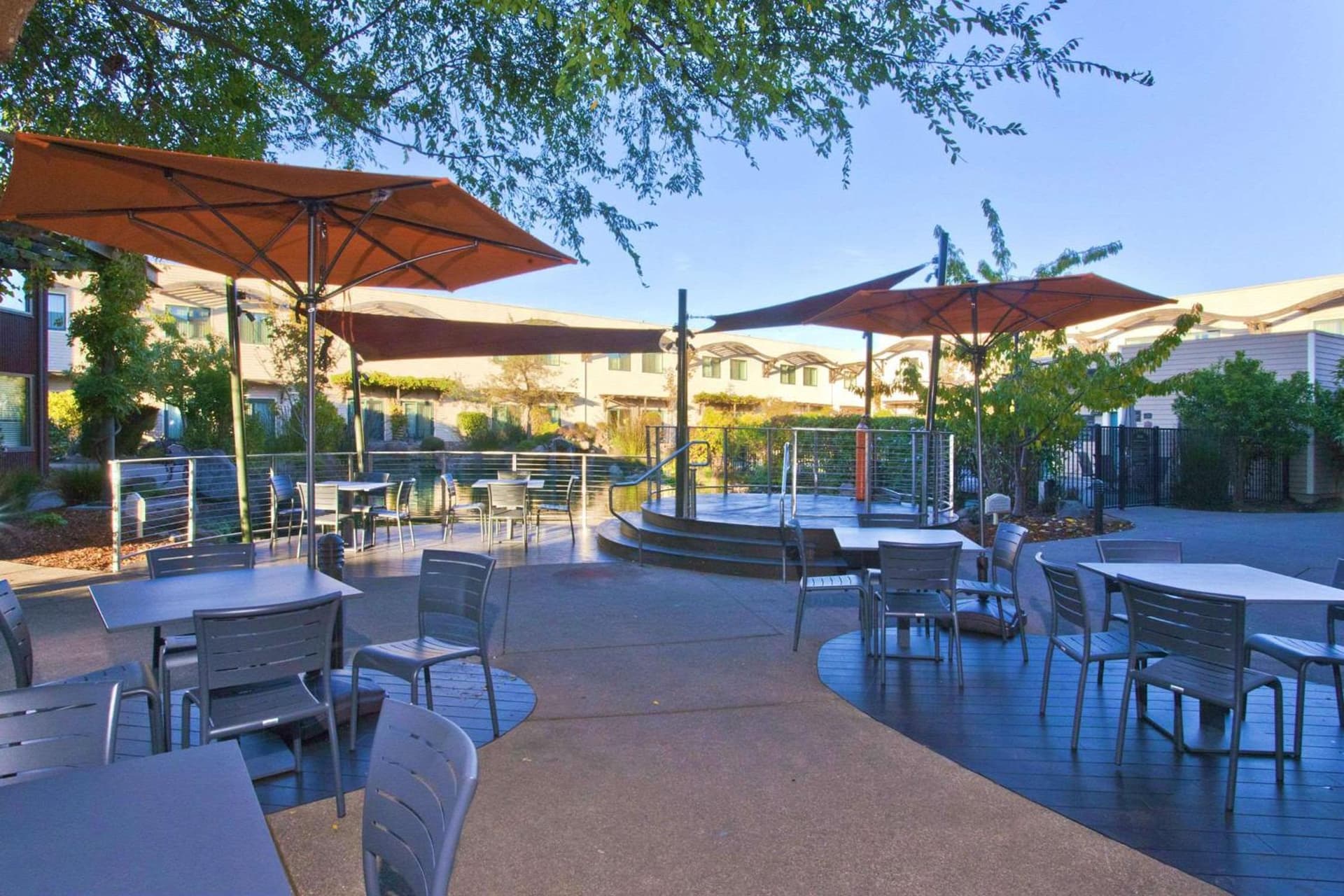 DoubleTree by Hilton Napa Valley - American Canyon gallery photo in American Canyon, CA — image 11