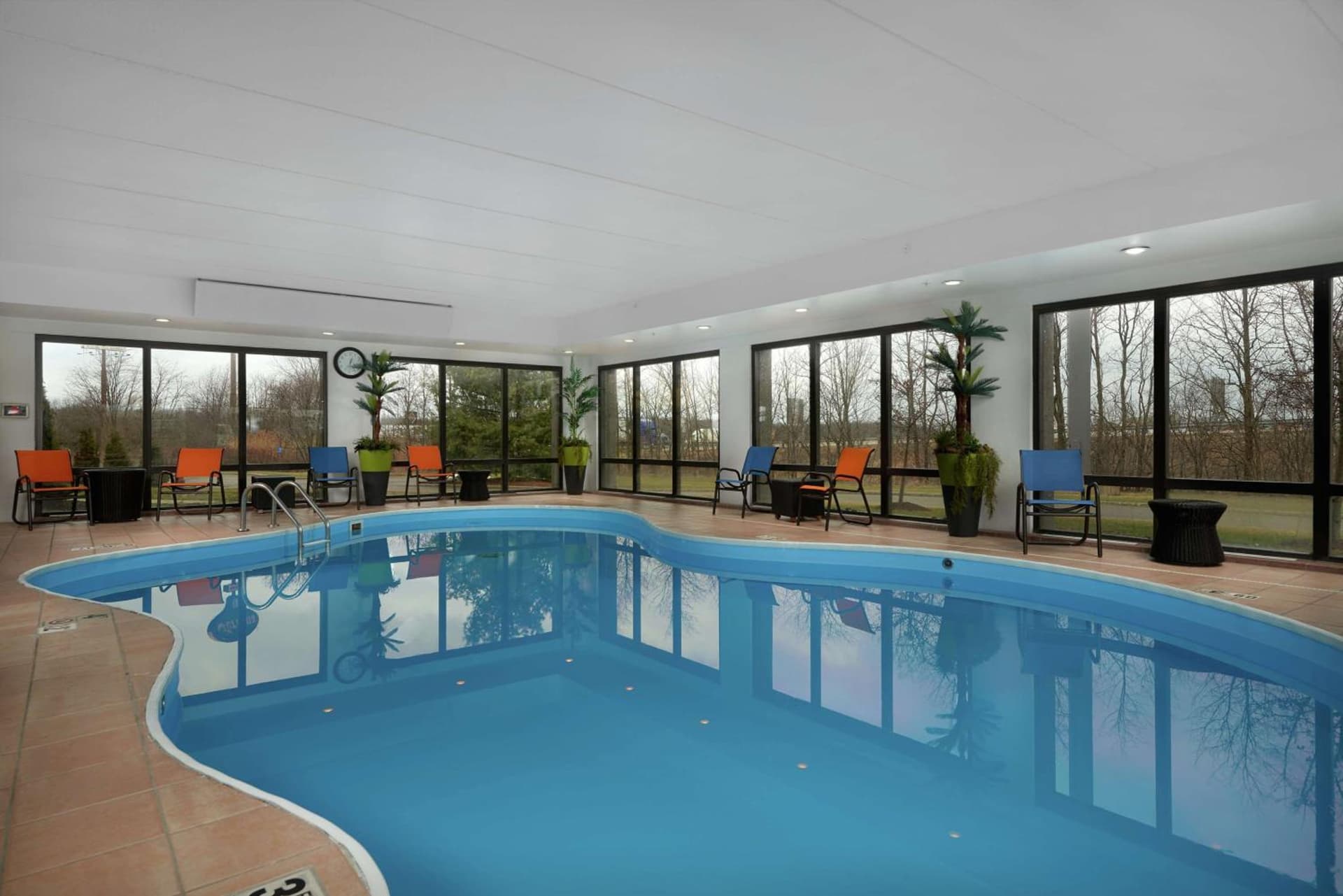 Hampton Inn by Hilton Youngstown-West I-80 gallery photo in Mineral Ridge, OH — image 6