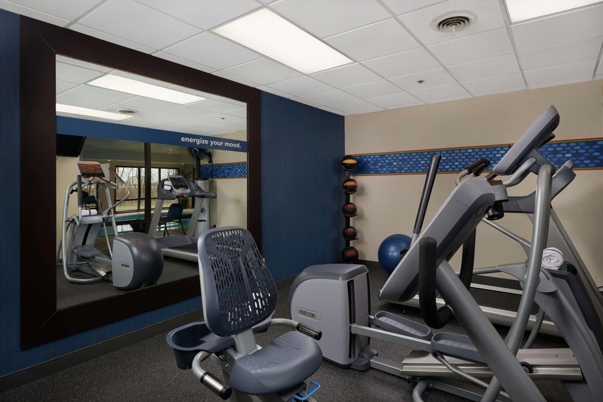 Hampton Inn by Hilton Youngstown-West I-80 gallery photo in Mineral Ridge, OH — image 17