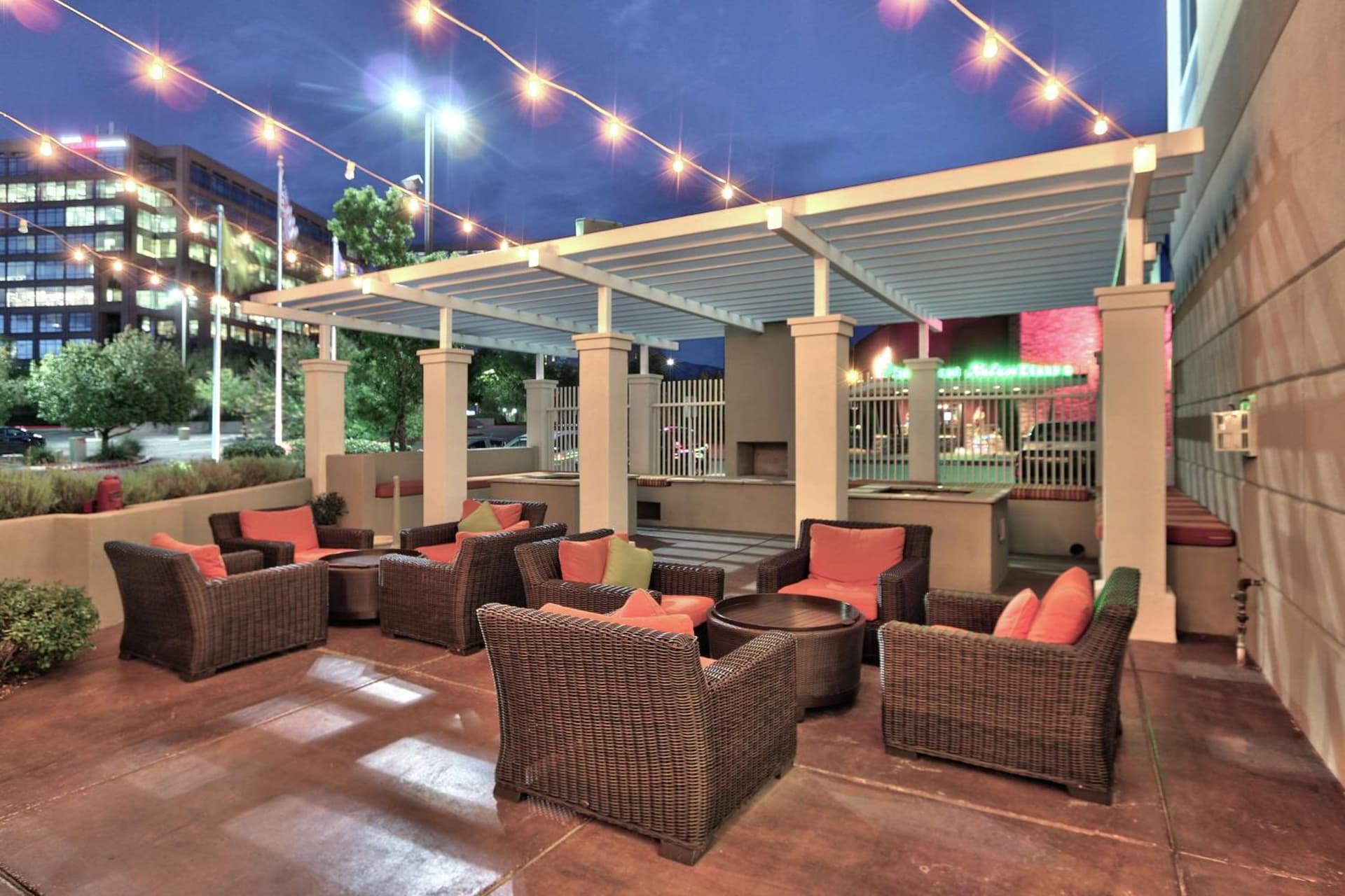 Hilton Garden Inn Albuquerque Uptown interior in Albuquerque, NM — gallery photo 2