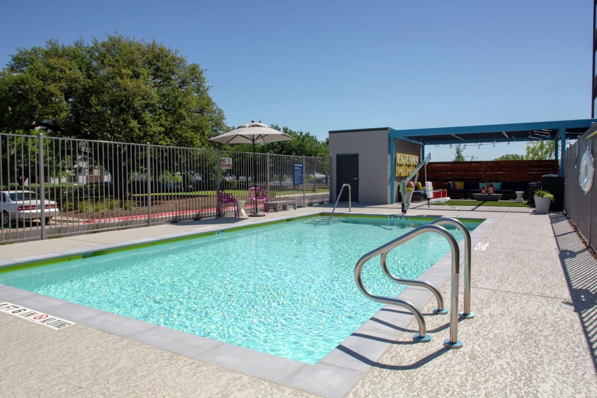 Tru by Hilton Round Rock gallery photo in Round Rock, TX — image 14