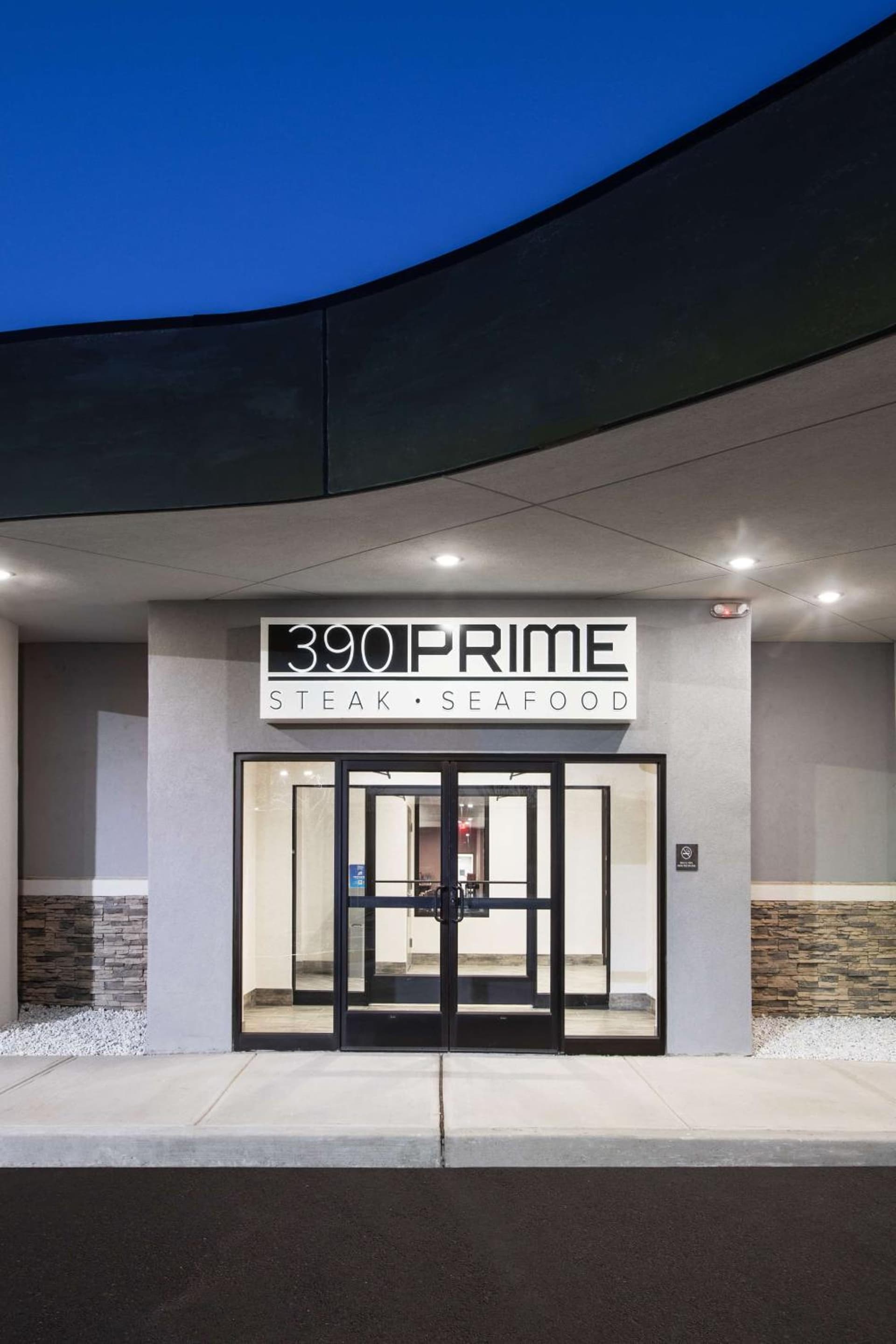 DoubleTree by Hilton Monroe Township Cranbury gallery photo in Monroe Township, NJ — image 16